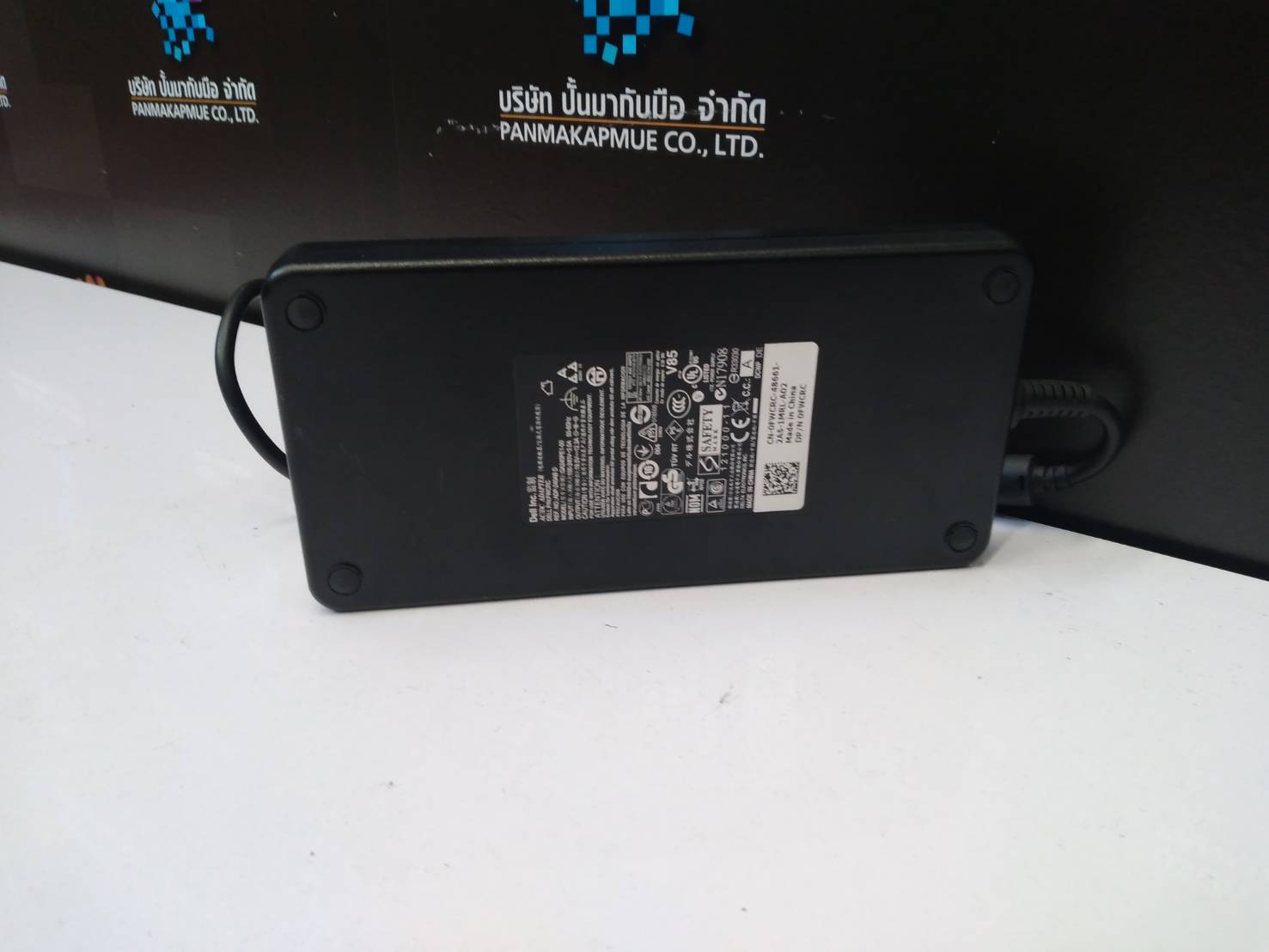 OEM 240W AC adapter for DELL Alienware 17 R4 R5 GA240PE1-00 0FWCRC NEW Genuine
