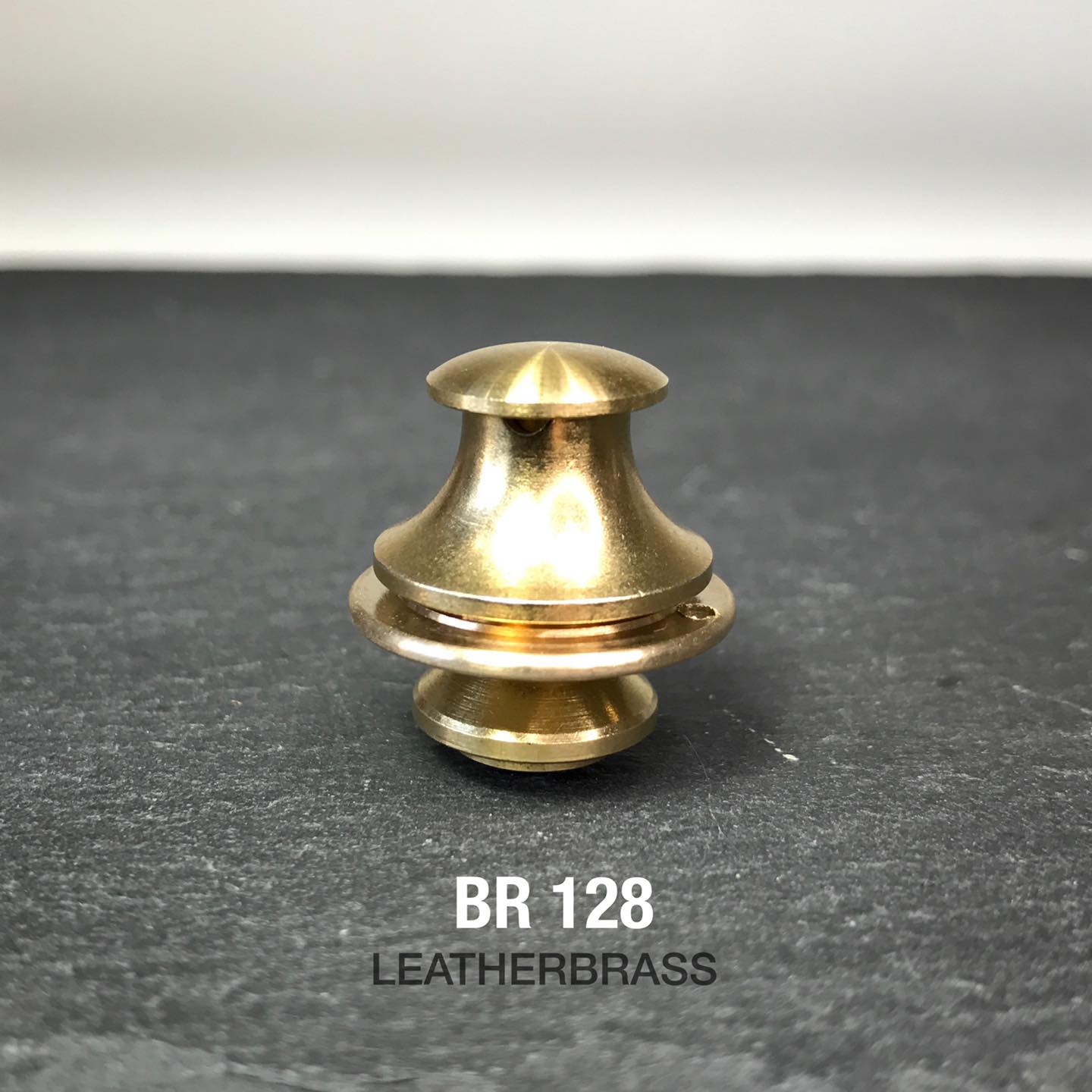 BR128 อะไหล่กระดุมล็อค(ญี่ปุ่น) ฝากระเป๋า เนื้อทองเหลืองแท้ อะไหล่กระเป๋า *ราคาต่อชิ้น* leatherbrass