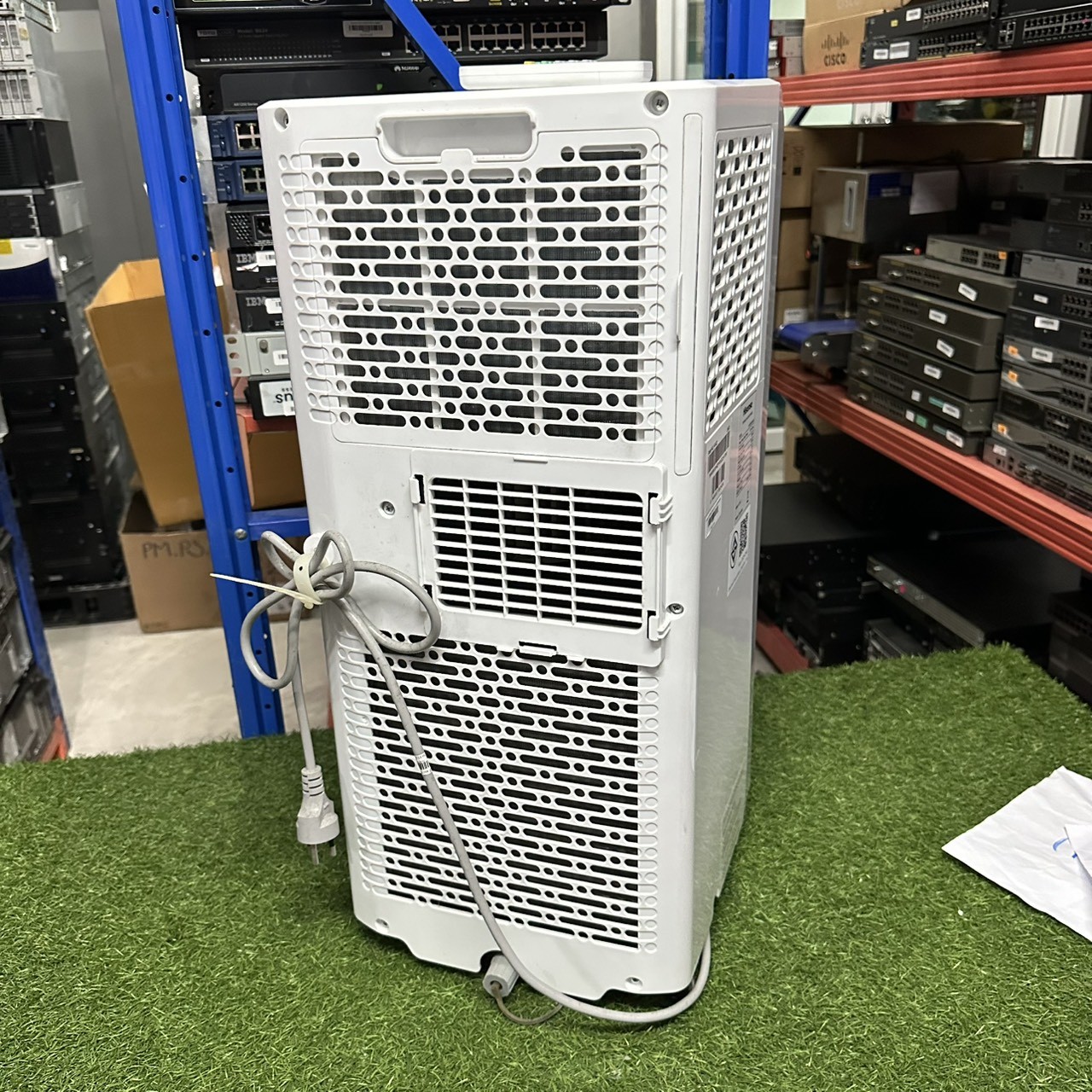 Hisense แอร์เคลื่อนที่ 8000 BTU AP-08CR4SKVS00