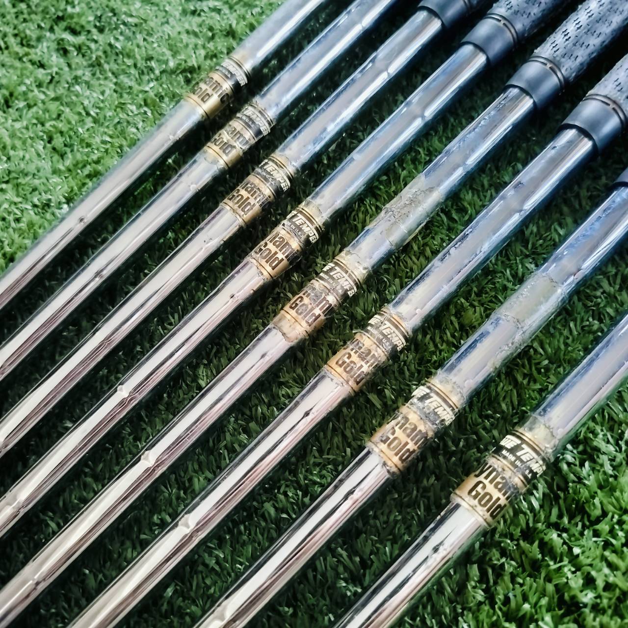 ชุดเหล็ก TITLEIST DCI 762 มีเหล็ก 3 4 5 6 7 8 9 เเละ P ก้าน DYNAMIC GOLD R300 สภาพสวยมาก หน้าสวยทุกเหล็ก ไม้กอล์ฟพรีเมี่ยมมือสอง ของแท้ By NakaraLuxurious