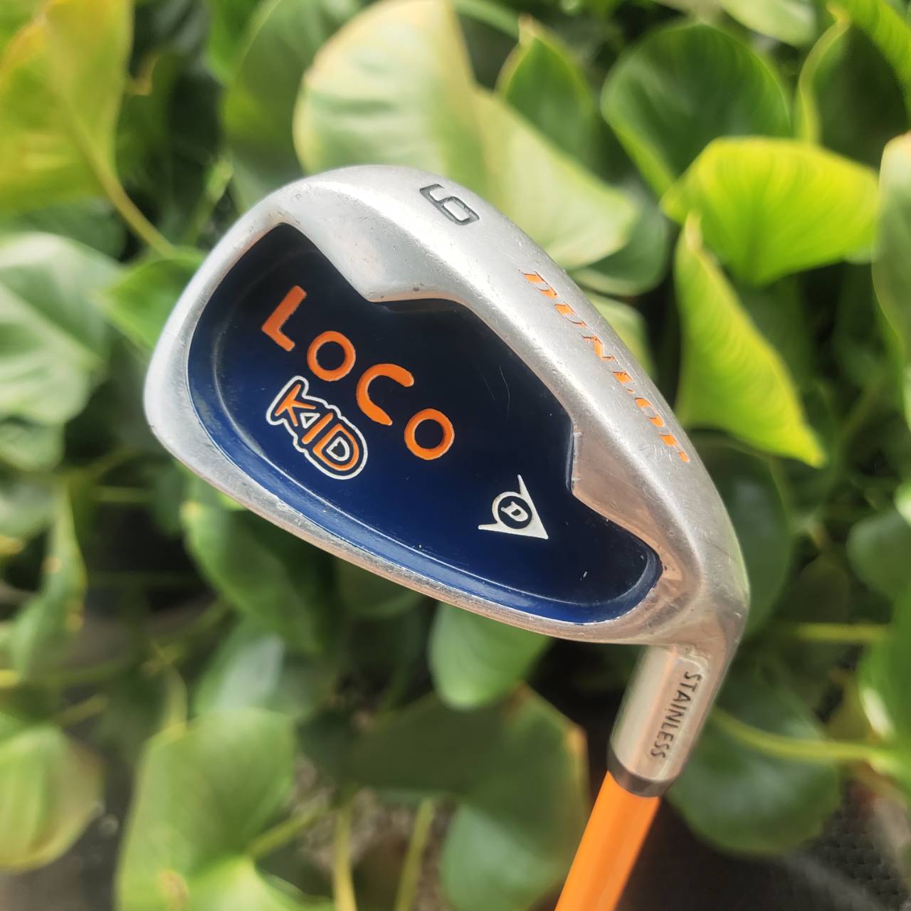 ** ไม้กอล์ฟเด็ก ** เหล็ก 9 Dunlop Loco Kid ออกแบบสำหรับความสูง ประมาณ 33"–39" (84–99 ซม.)