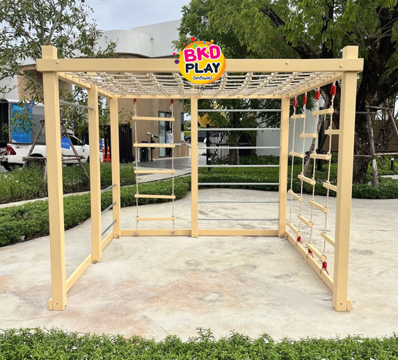 ปีนป่ายไม้ ปีนป่ายเชือก,ของเล่นสนาม,เครื่องเล่นสนามไม้ ไม้เนื้อแข็งอย่างดีผลิตในไทย งานกลางแจ้ง