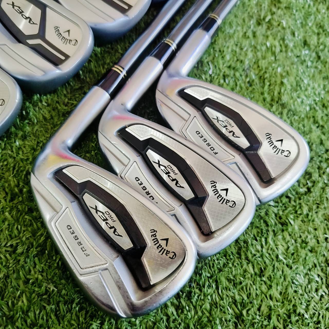 ชุดเหล็ก Callaway APEX FORGED ** Pro Combo Set ** เหล็กยาวและเหล็กสั้นไม่เหมือนกัน ก้าน FUJIKURA MCI FLEX R ไม้กอล์ฟพรีเมี่ยมมือสอง ของแท้ By NakaraLuxurious