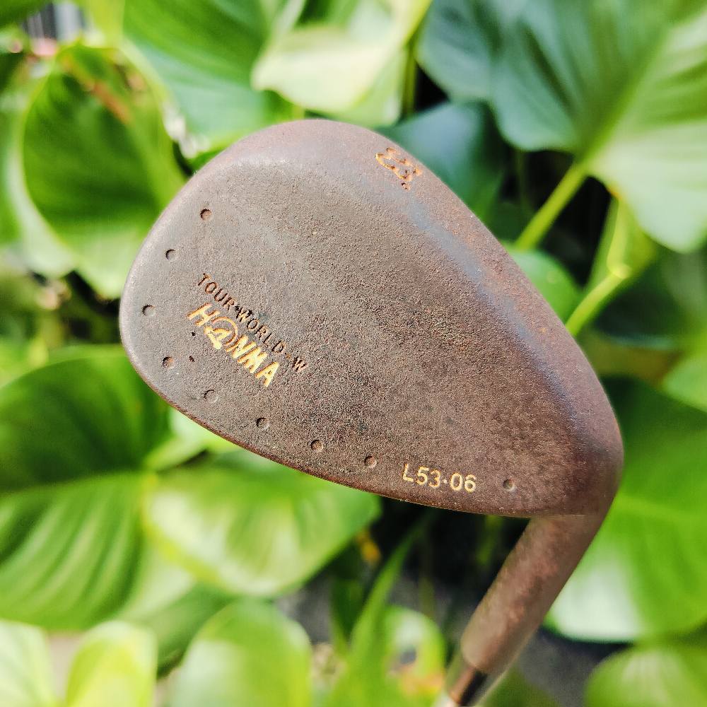 WEDGE HONMA TOURWORLD องศา 53 BOUNCE 6 รุ่นสนิม OIL CAN เป็นรุ่นที่ไม่เคลือบด้านนอก ให้ความรู้สึกของ FORGED ญี่ปุ่นเต็มที่ ไม้กอล์ฟพรีเมี่ยมมือสอง ของแท้ By NakaraLuxurious