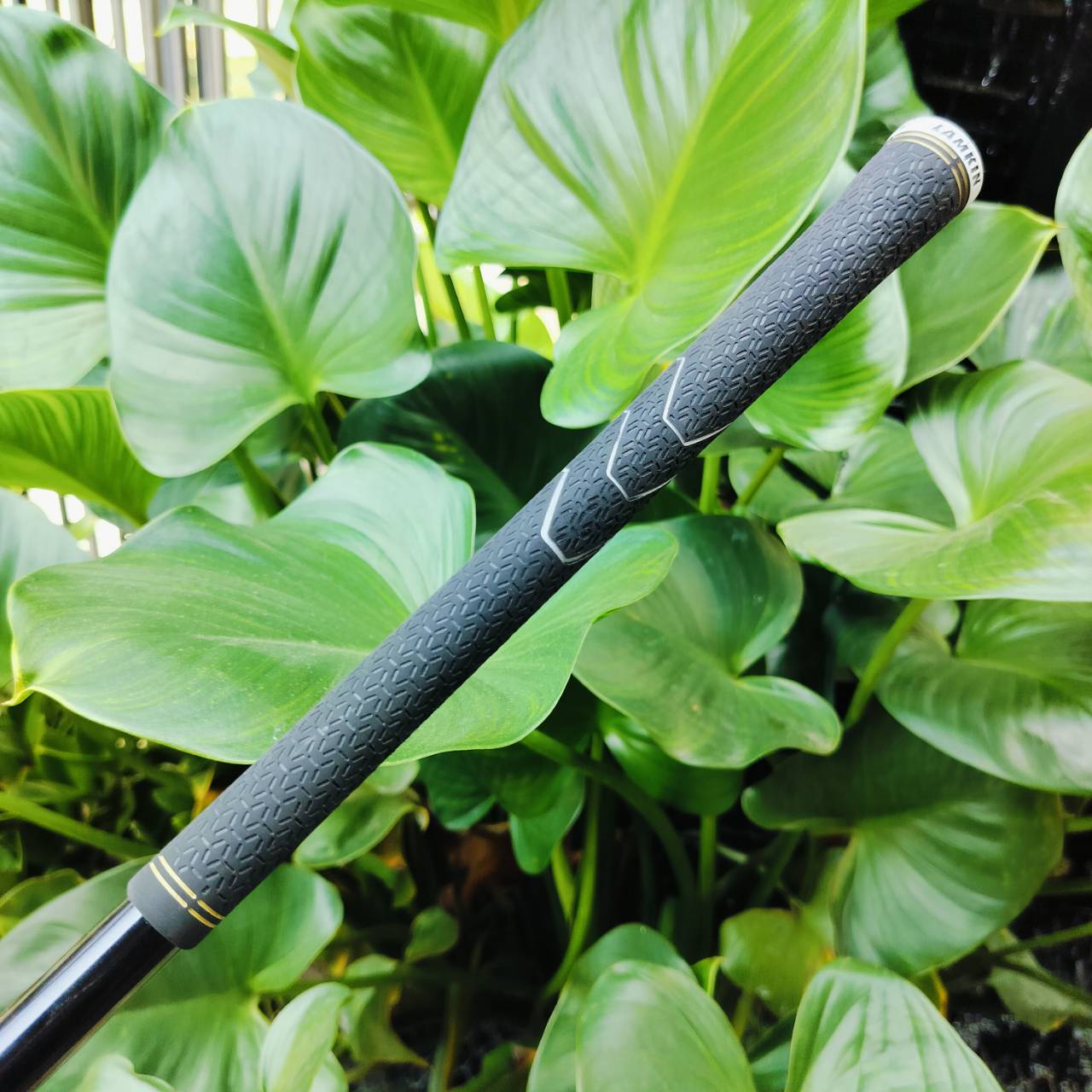 Driver TaylorMade STEALTH GLOIRE รุ่นใหม่ ที่ทาง Taylormade พัฒนาขึ้น โดยใช้เทคโนโลยีขั้นสูง เพื่อมาแข่งขัน ในตลาดของไม้กอล์ฟพรีเมี่ยม Hi-END ไม้กอล์ฟพรีเมี่ยมมือสอง ของแท้ By NakaraLuxurious