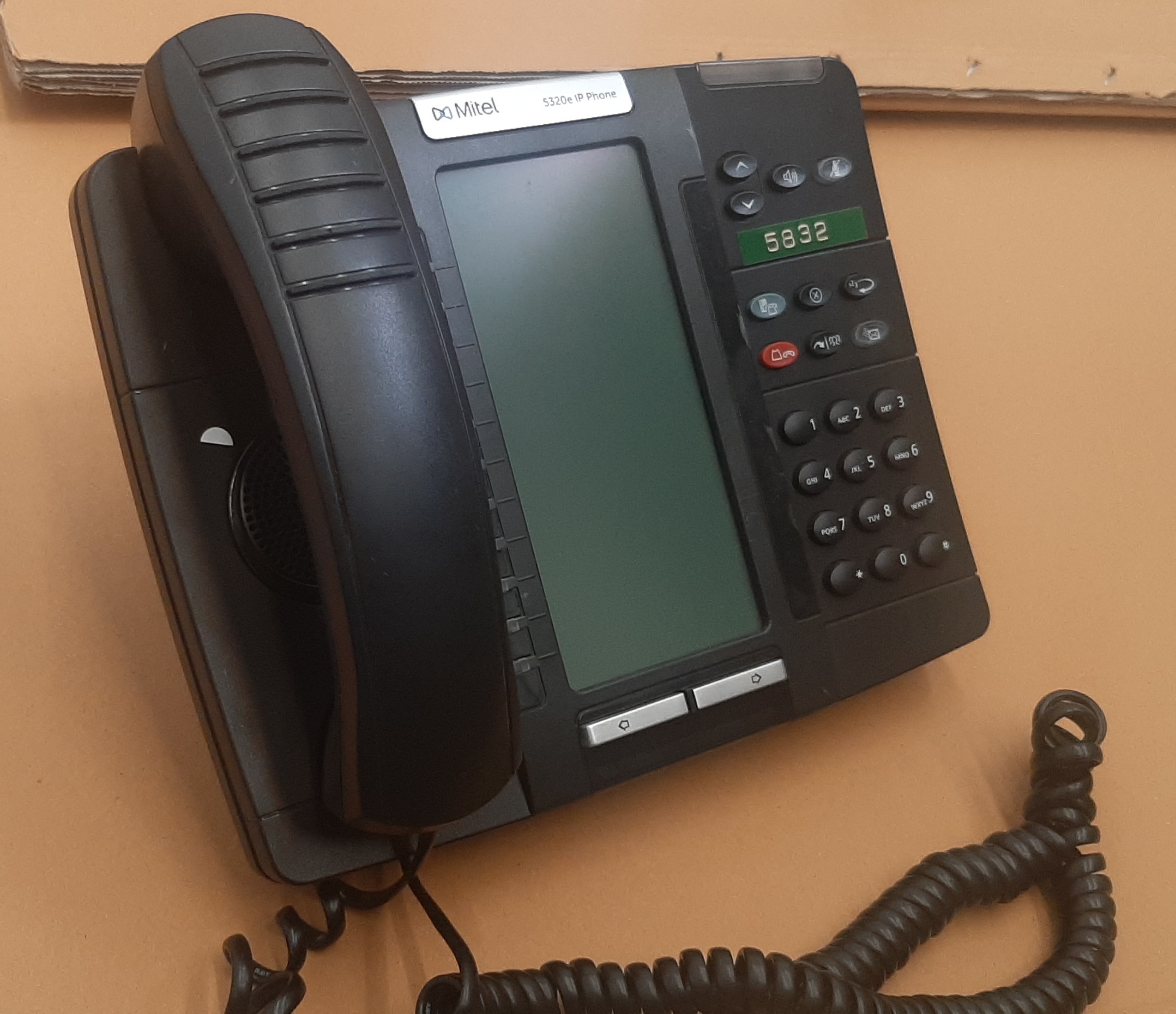 IP Phone มือสอง สภาพดี Mitel MiVoice 5320e ประกันร้าน