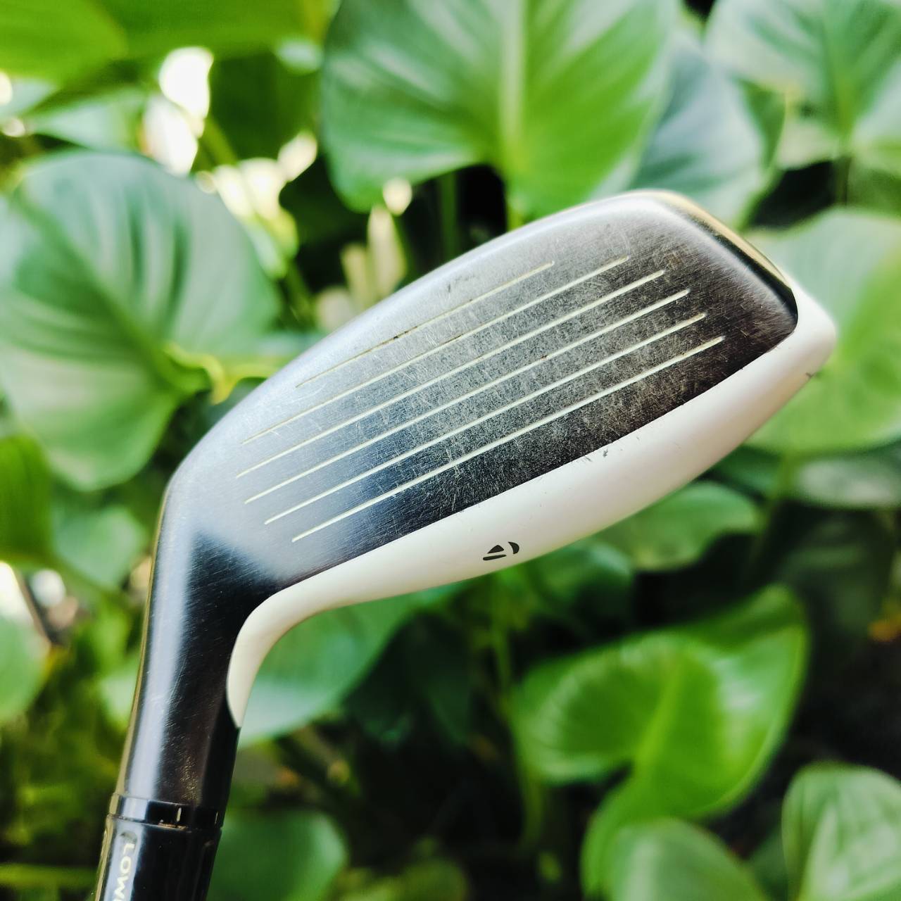 UT4 Taylormade RESCUE องศา 21 ก้าน FUJIKURA FLEX S ตัวนี้ตีดีอันดับต้นๆของ RESCUE เพราะหน้ากว้างตีงโดนง่ายมาก ไม้กอล์ฟพรีเมี่ยมมือสอง ของแท้ By NakaraLuxurious