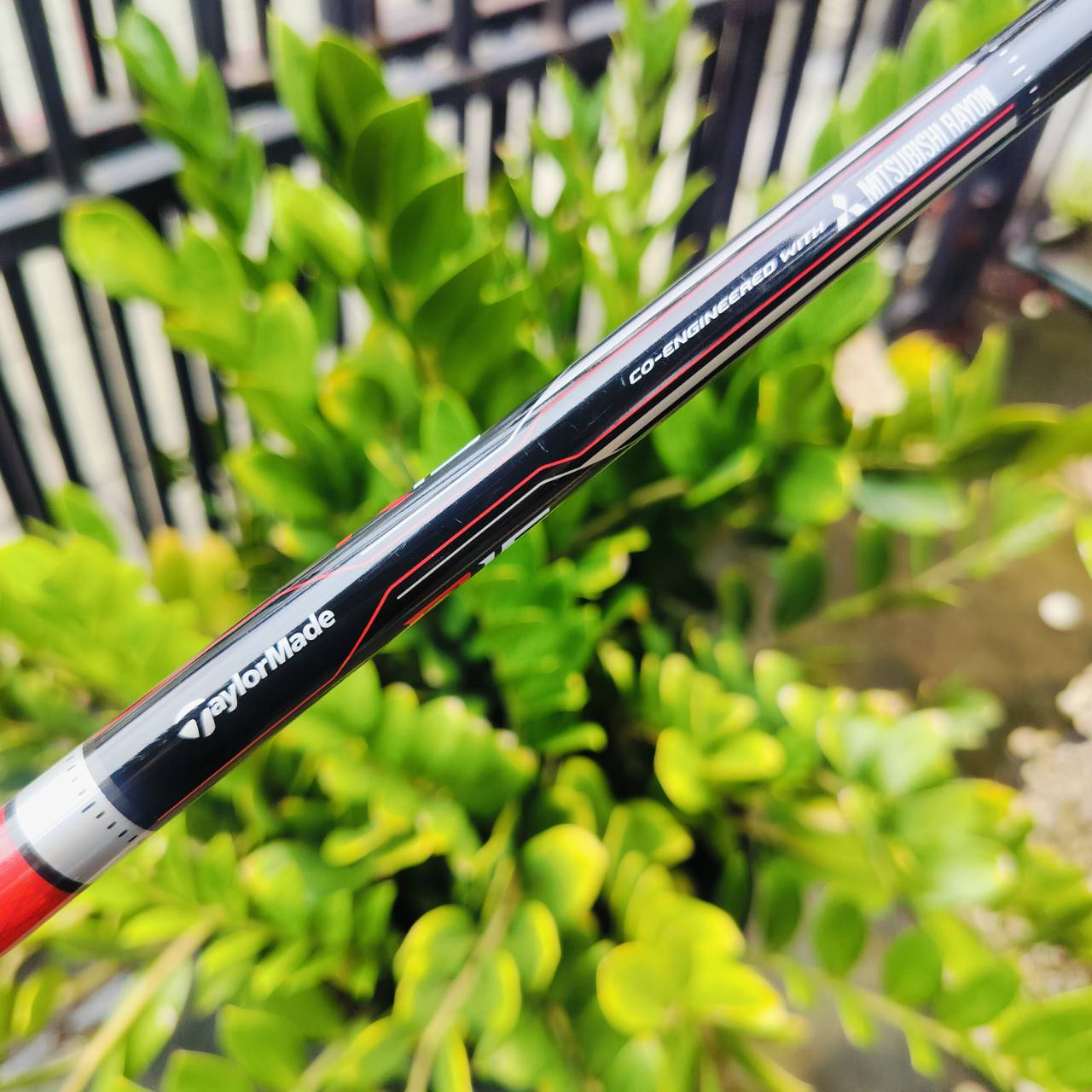 ก้านใส่ Fairway Woods Taylormade R15 TM1-115 FLEX S ผลิตโดย MISUBISHI RAYON ความยาวก้าน 41.5 นิ้ว มีกริพมาให้แล้วค่ะ มือสองสภาพดี ไม้กอล์ฟพรีเมี่ยมญี่ปุ่นมือสอง ของแท้ By NakaraLuxurious