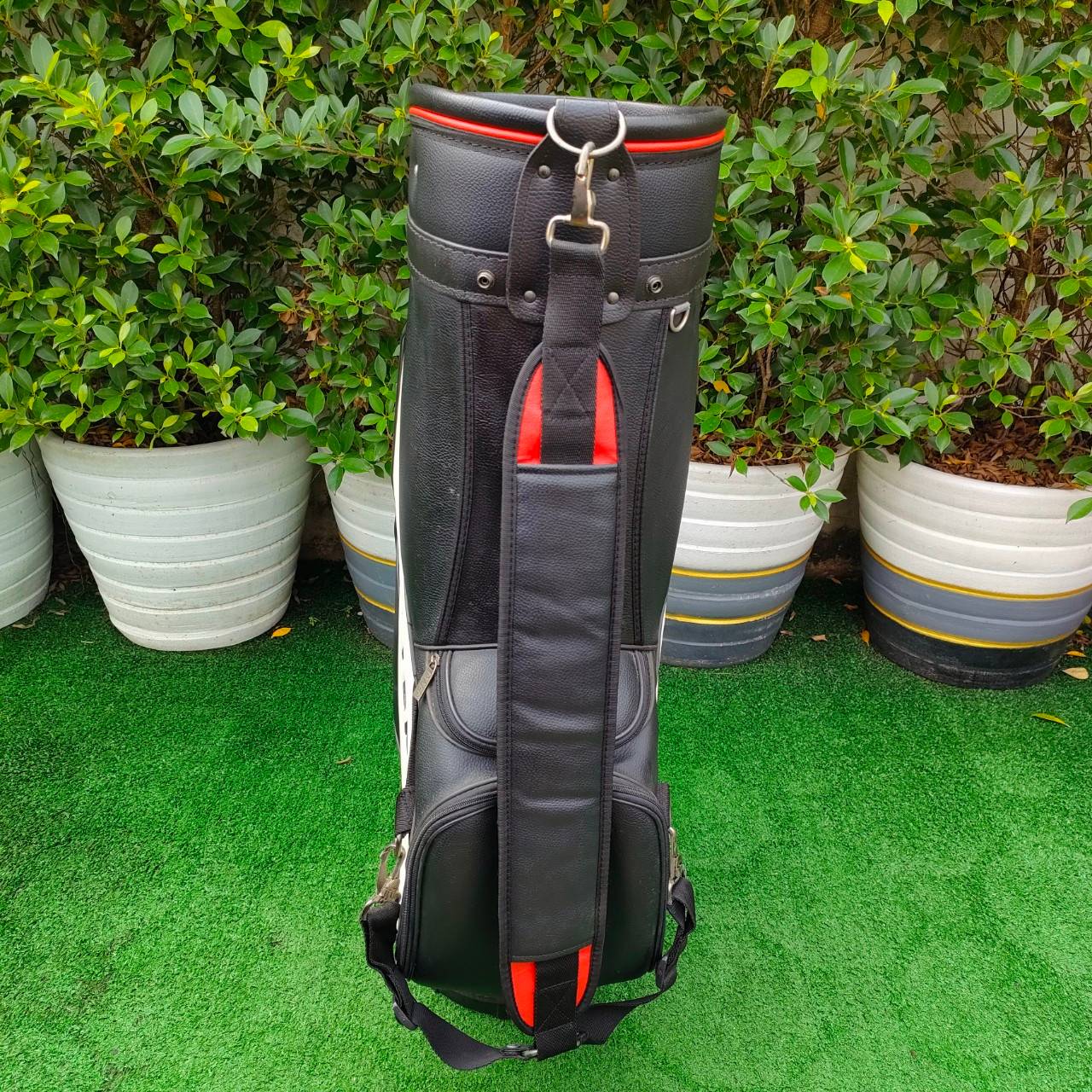 ถุงกอล์ฟ PTTEP มือสอง ถุง TOUR ใบใหญ่ สภาพสวยเดิมๆ เรียบร้อย