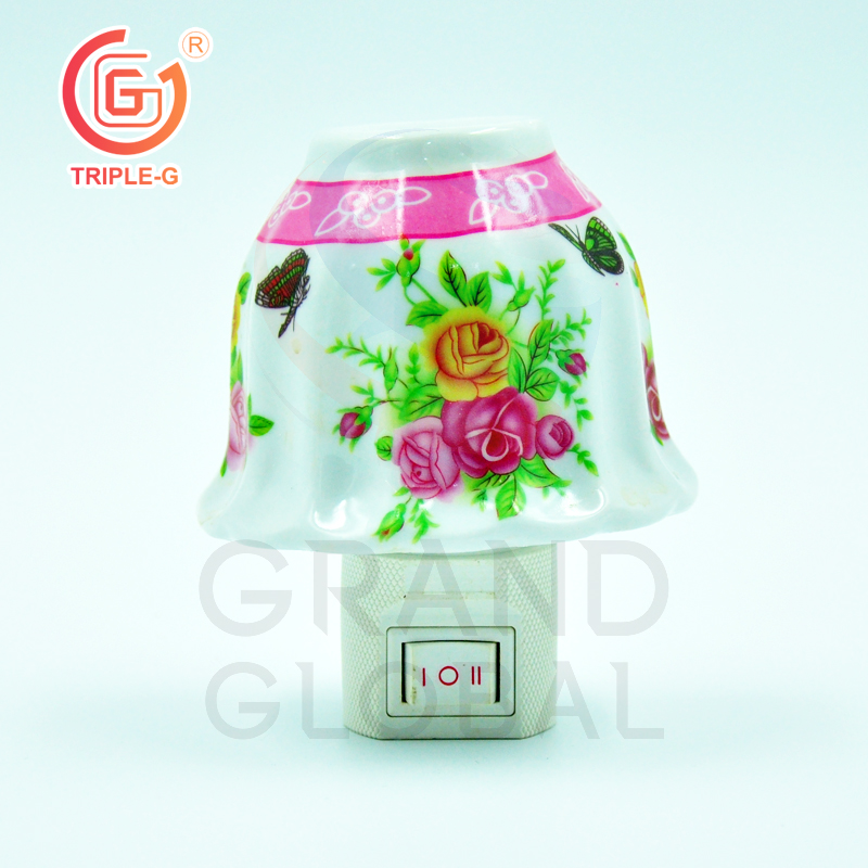 Night light aroma โคมไฟ อโรม่า โคมไฟหัวเตียง ไนท์ไลท์ โคม ไฟหัวเตียง ห้องนอน เซรามิก เสียบปลั๊กไฟ มีหลุม ใส่ น้ำหอม ได้