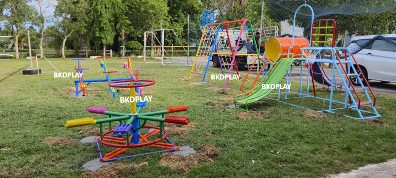 เครื่องเล่นสนามชุดรวมD ประกอบด้วยสไลเดอร์ปีนป่ายแป้นบาสและถังลอด, เครื่องเล่นสนามกลางแจ้ง , เครื่องเล่นสนามเหล็ก, ของเล่น, OutdoorPlayground,สนามเด็กเล่น,เครื่องเล่นงบสพฐ.ประชารัฐ ราคาโรงงาน