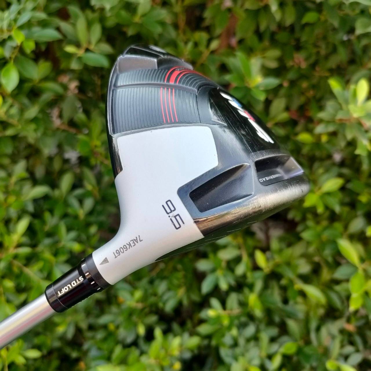 DRIVER TAYLORMADE M4 องศา 9.5 ก้าน FUBUKI TM5 FLEX S **มีตำหนิ หัวระเบิด** ขายเป็นอะไหล่ แค่ก้าน + กริพ และตัวสลีฟ และหมุดน้ำหนัก!! ไม้กอล์ฟมือสอง ของแท้ BY NakaraLuxurious