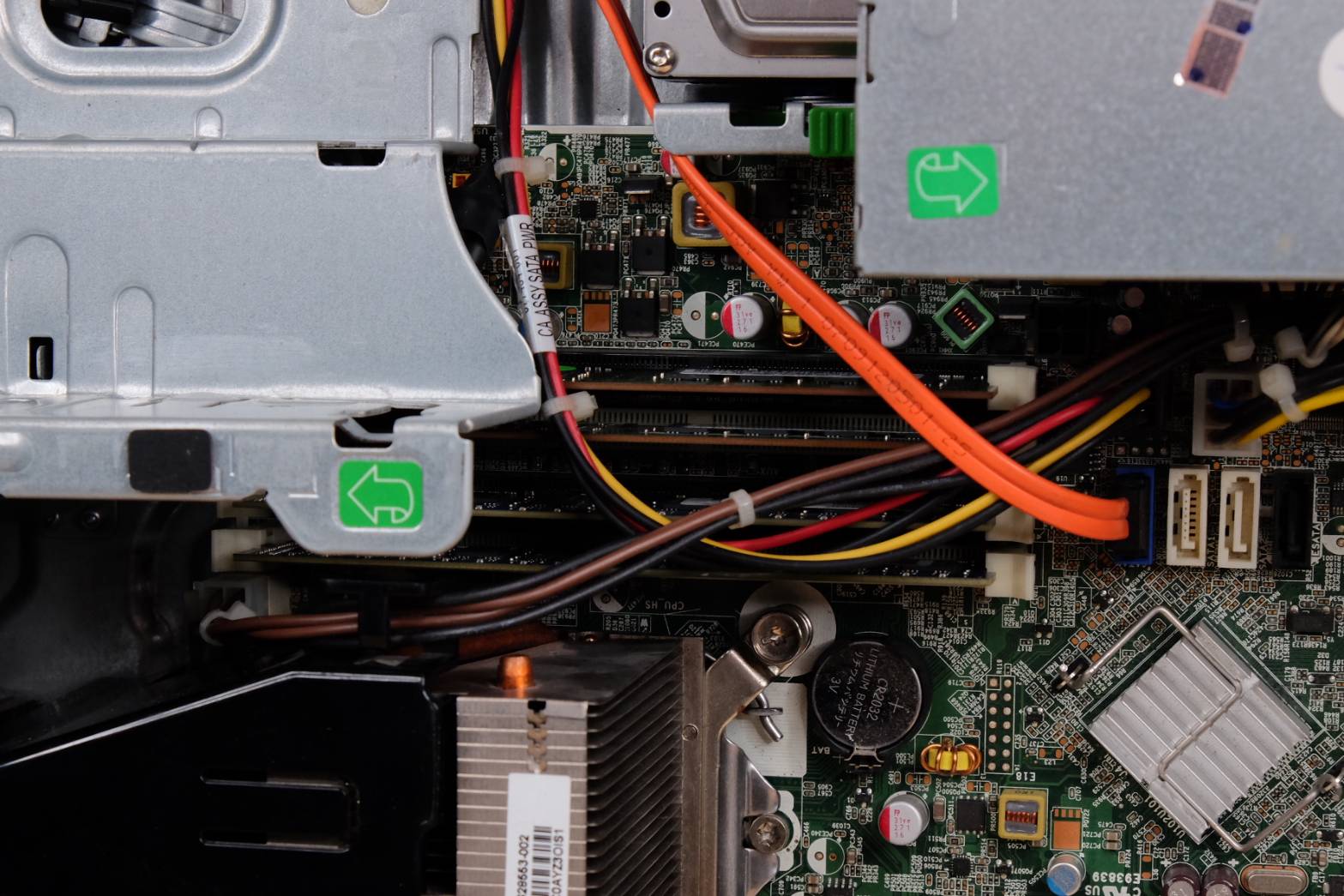 HP Pro 6100/8100 SFF พร้อมจอ 19 นิ้ว ครบชุด