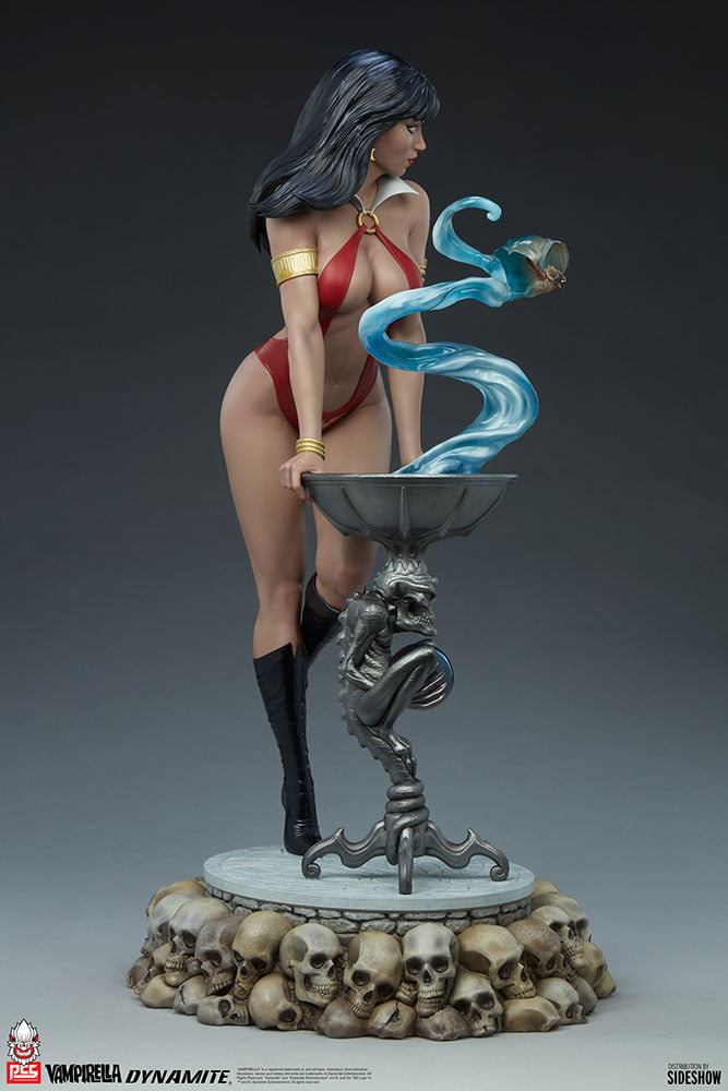 [สั่งจอง]Sideshow x PCS 909028 1/3 : Vampirella