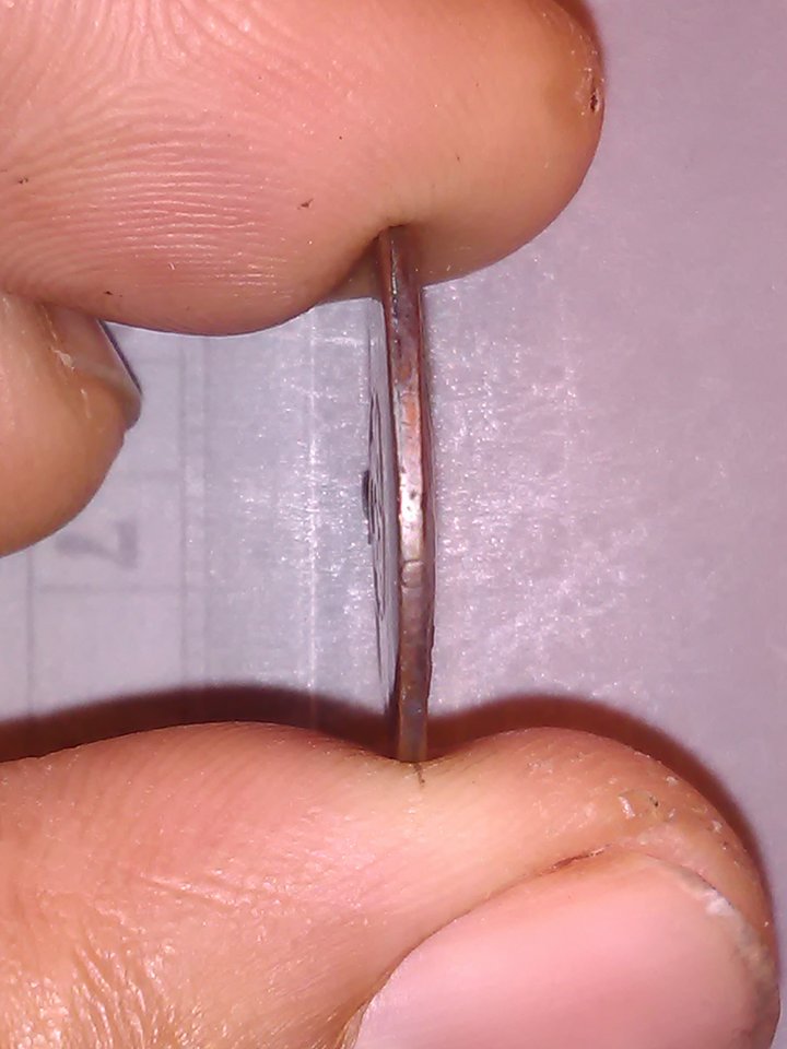 เหรียญ หลวงพ่อ อิ่ม วัด ในวัง หลัง ภปร. 200.-