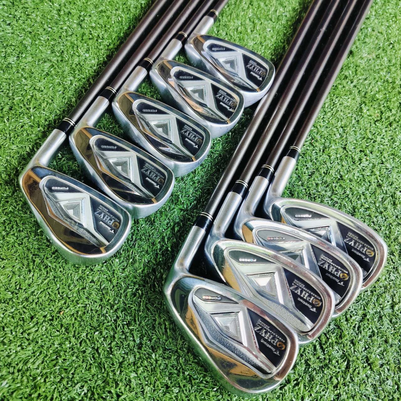 ชุดพรีเมี่ยมที่สุดของ BRIDGESTONE PHYZ FORGED JAPAN PREMIUM ชุดนี้เป็นซีรี่พิเศษ รุ่นท๊อปที่สุด แพงมาก!!! ของใหม่ราคา 5 หมื่นกว่าบาท ไม้กอล์ฟพรีเมี่ยมญี่ปุ่นมือสอง ของแท้ By NakaraLuxurious