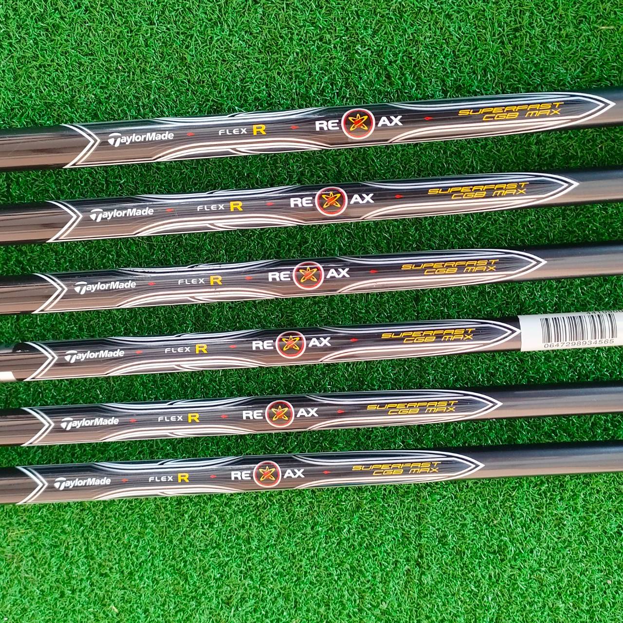 ชุดเหล็ก TAYLORMADE R7 CGB MAX มีเหล็ก 5 - 9 เเละ PW ก้าน RE*AX SUPERFAST CGB MAX FLEX R เน้นตีไกลเลยครับรุ่นนี้ เหล็กเพิ่มระยะ MAX สุด