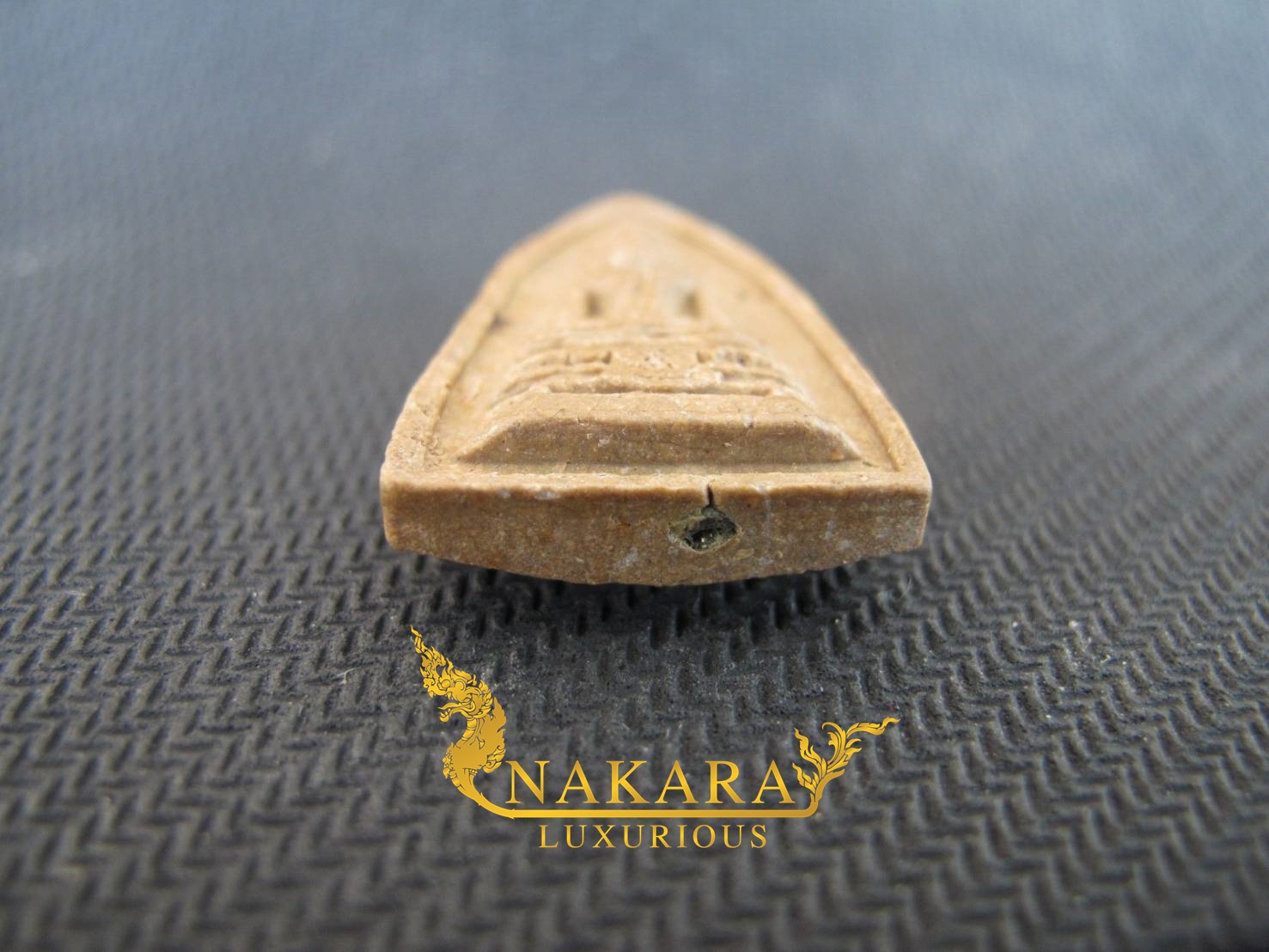 พระผงกลีบบัวเล็ก หลวงปู่โต๊ะ ปี2521