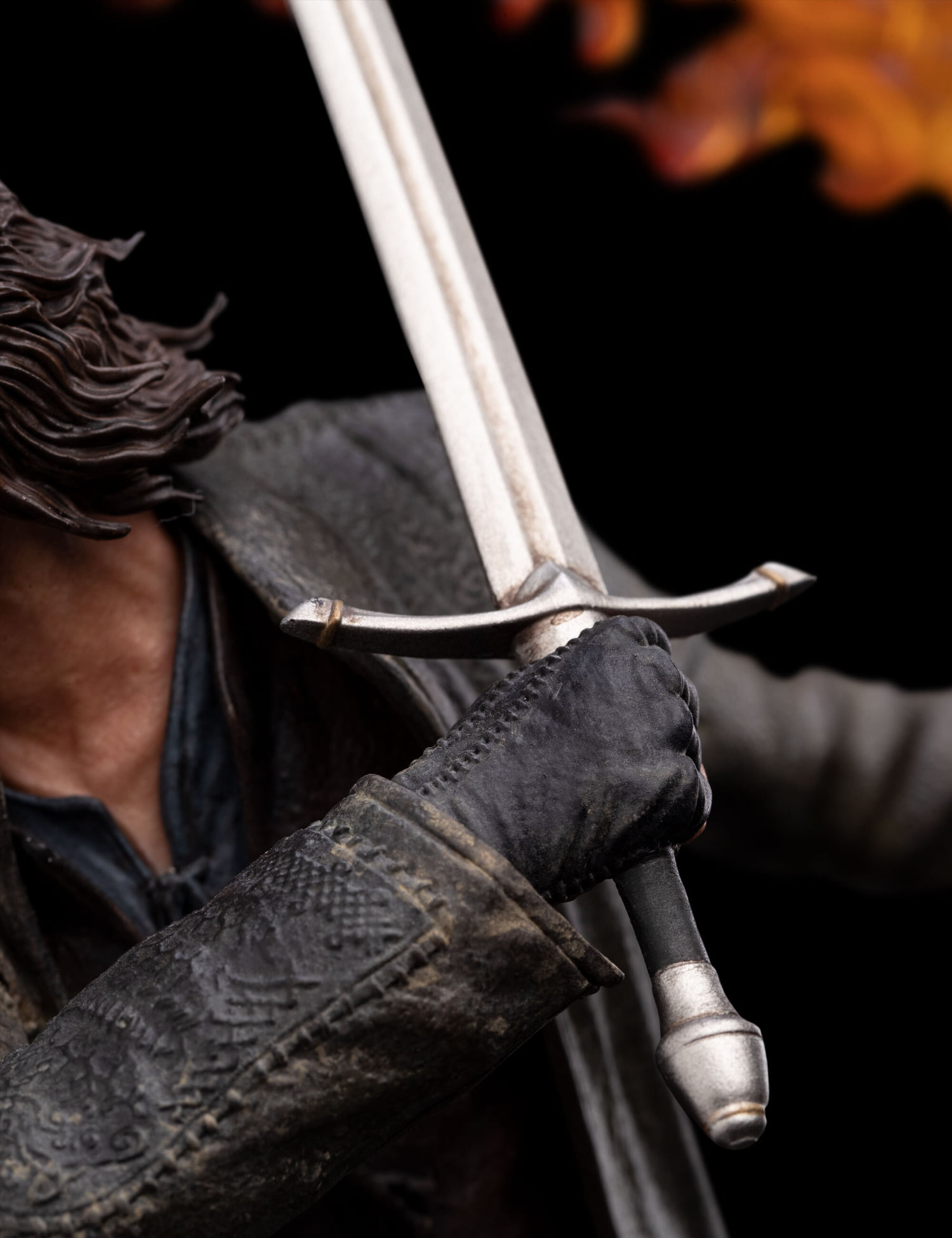 [สั่งจอง] Weta Workshop 1/8 : Aragorn - Figures of Fandom