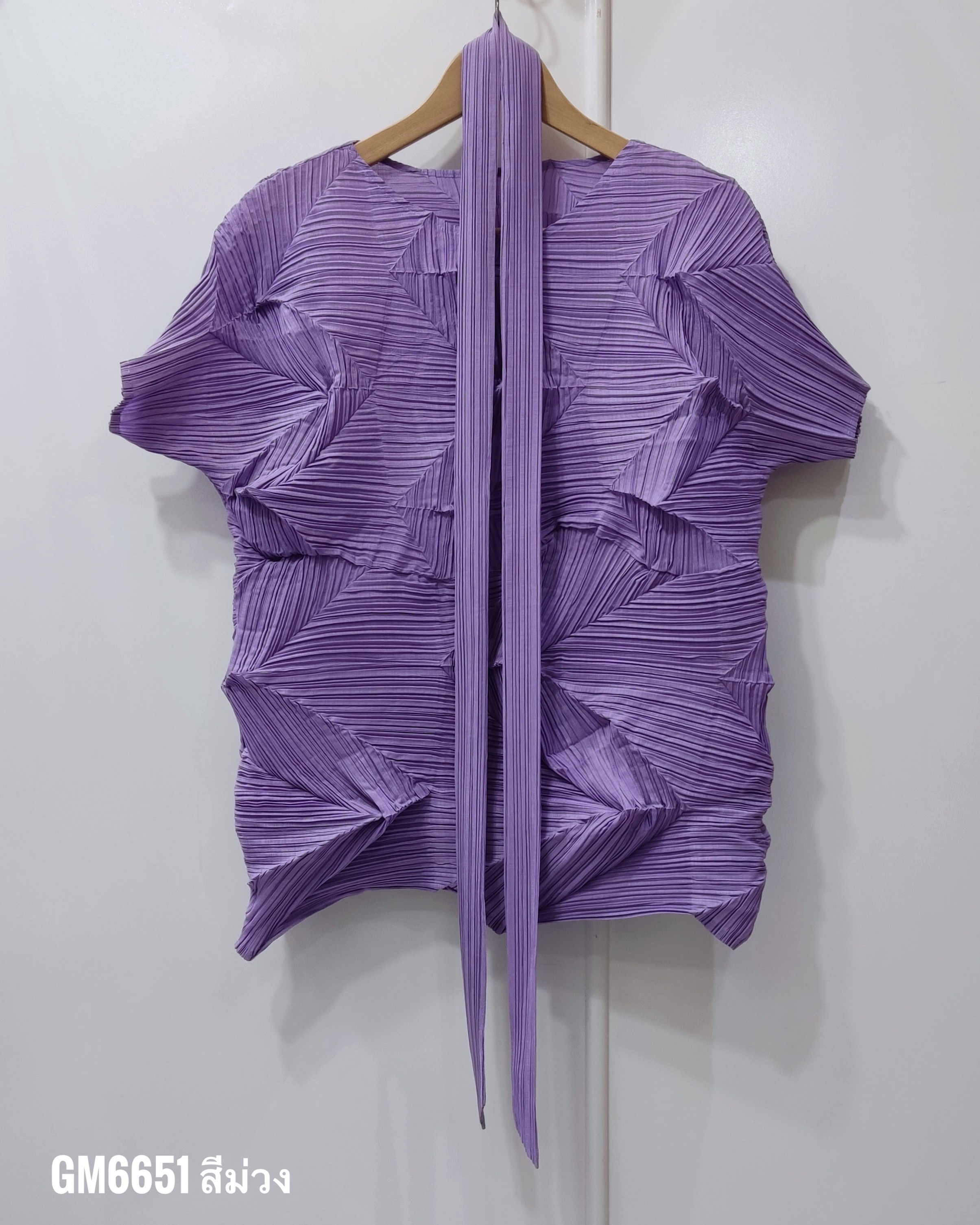 อกถึง 42 นิ้ว 2MUAY รุ่น GM6651 เสื้ออัดพลีท SHORT SLEEVE ZIG ZAG PLEATED TOP 15 สี FREE SIZE