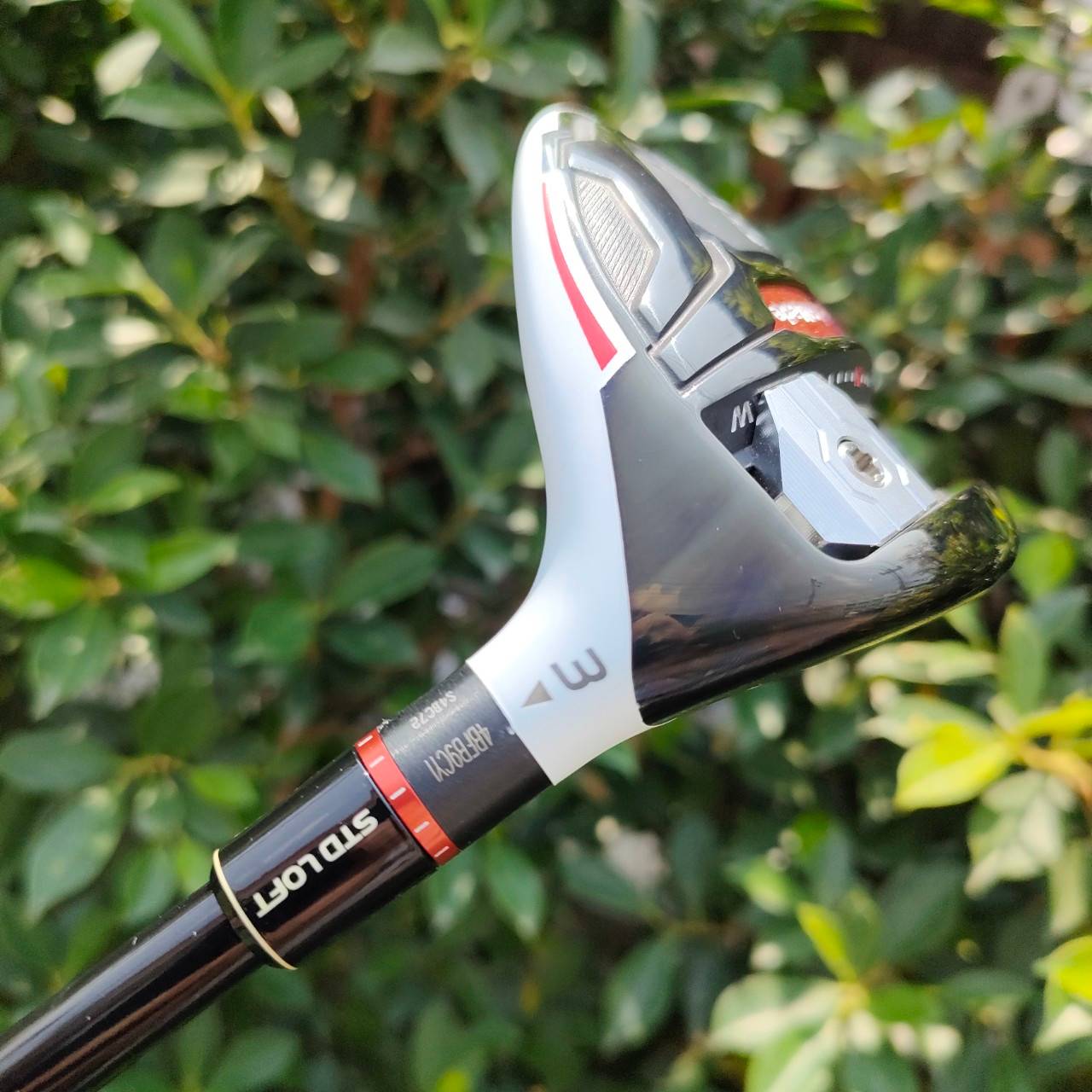 FW 3 TAYLORMADE R15 ก้าน R15 TM1-115 FLEX R สภาพสวยมาก ตีดีมากๆครับ สามารถปรับได้ สถาพสวยนางฟ้า