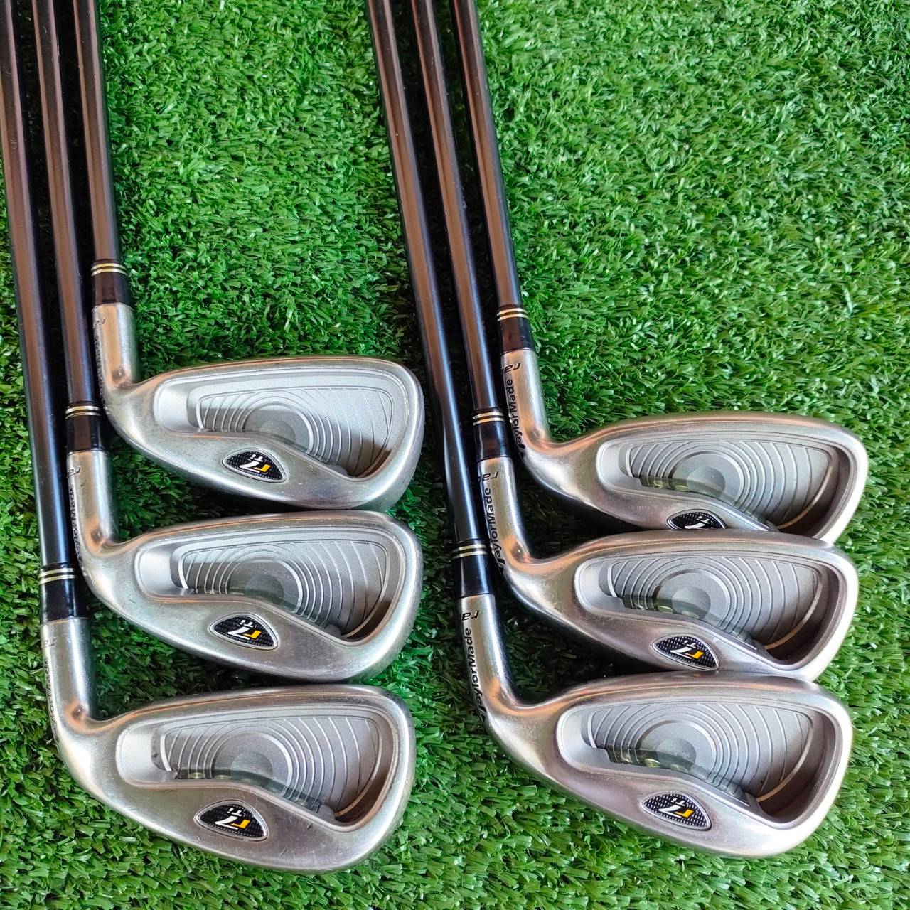 ชุดเหล็ก TAYLORMADE R7 Ti ชุดเหล็กหน้าเด้ง ตีไกลมาก!!! มีเหล็ก 5-9 เเละ PW ก้าน RE*AX PLUS FLEX R ไม้กอล์ฟพรีเมี่ยมมือสอง By NakaraLuxurious