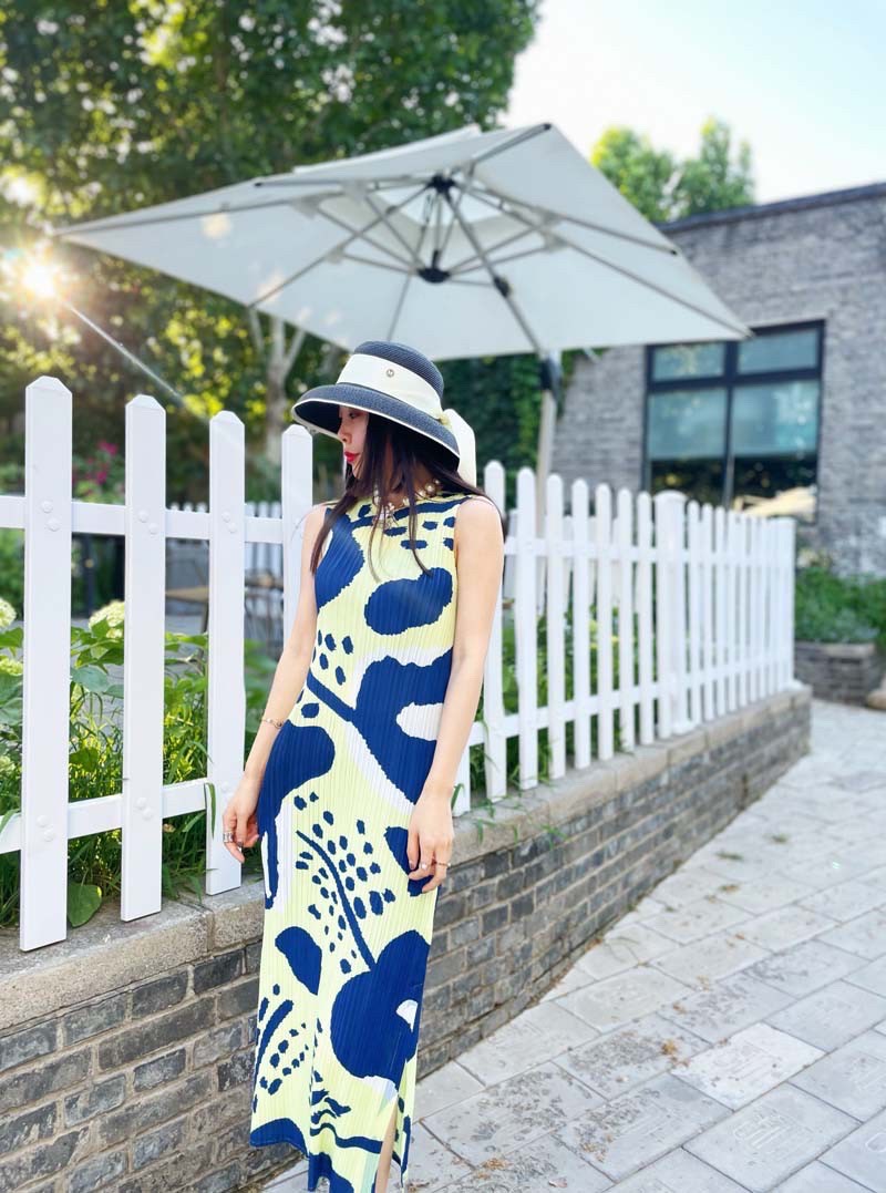 ปรับราคาลง40%!! รุ่นผ่าชาย 2MUAY รุ่น CX60516 SLEEVELESS PRINTED PLEAT DRESS เดรสผู้หญิง เดรสพลีทคุณภาพ 2สี FREE SIZE