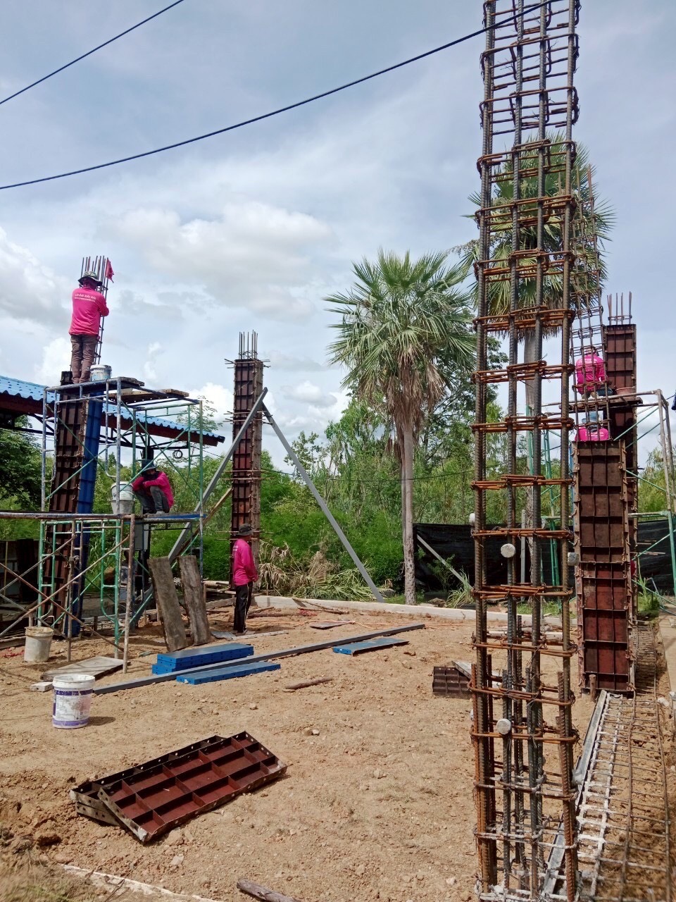 งานก่อสร้างอาคารกิจกรรมหน้าเสาธงศูนย์พัฒนาเด็กเล็ก