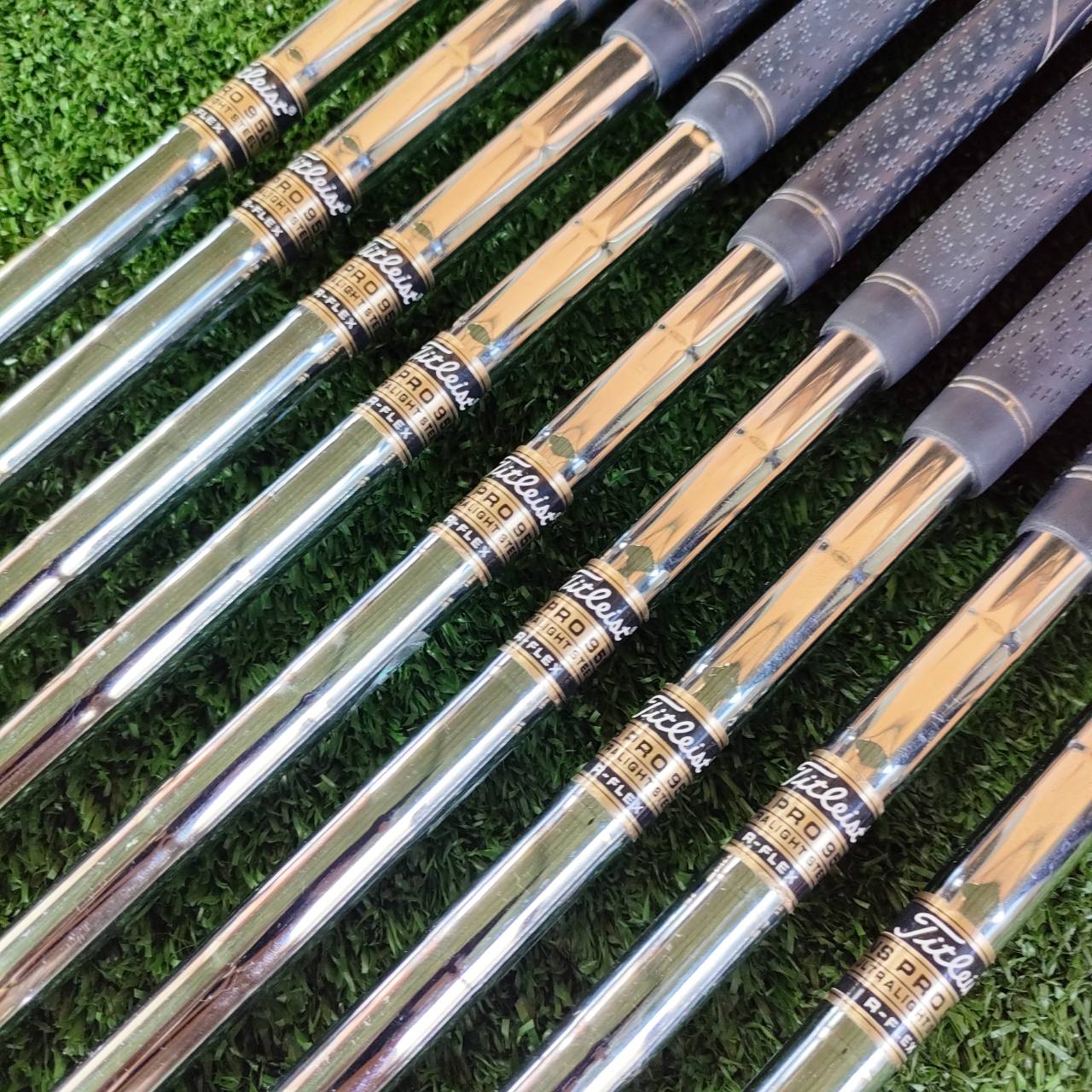 ชุดเหล็กยอดนิยม Titleist 822.OS ก้านพรีเมี่ยม NS PRO 950 FLEX R น้ำหนักเบาเพียงแค่ 95 กรัม ไม้กอล์ฟพรีเมี่ยมมือสอง ของแท้ By NakaraLuxurious