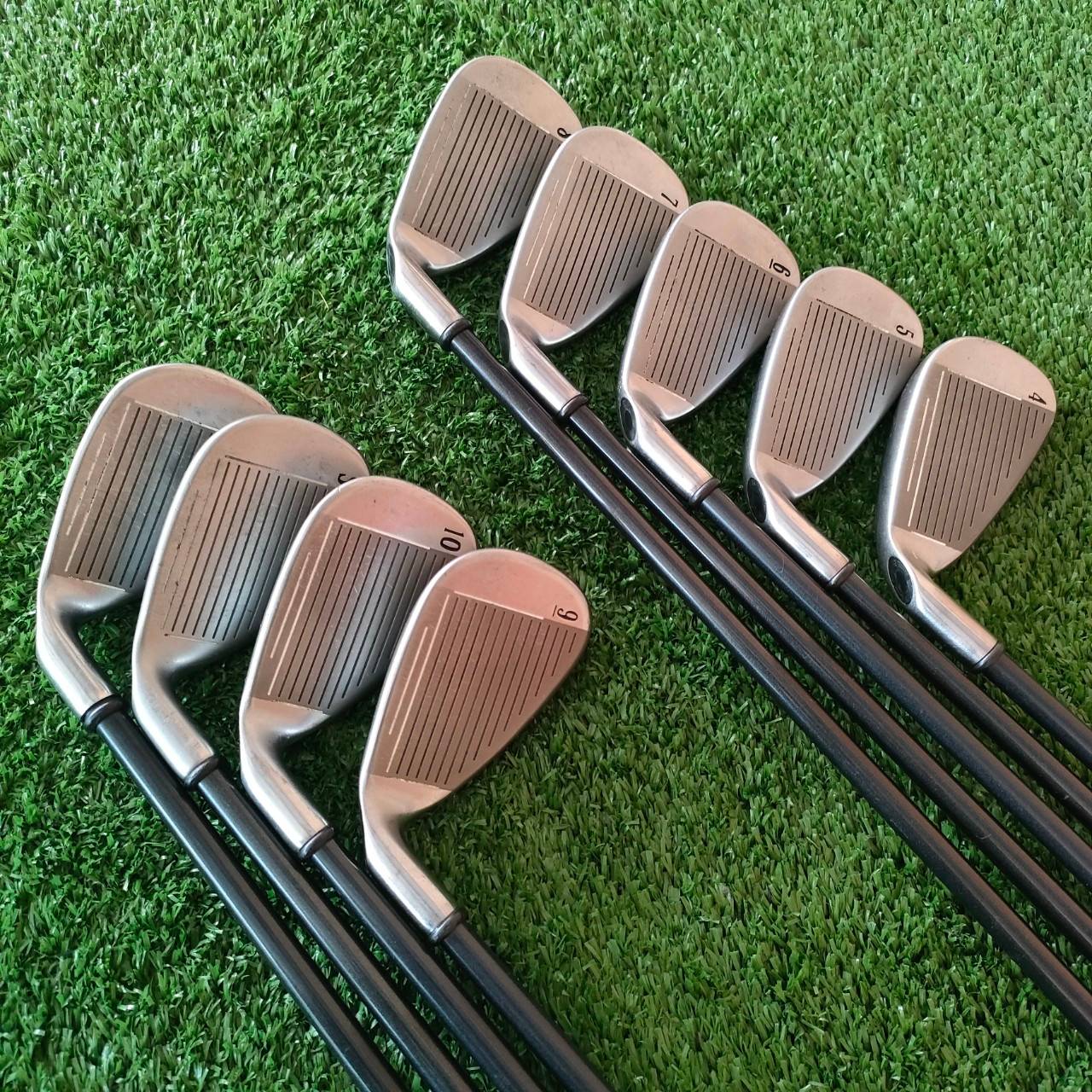 ชุดเหล็ก CALLAWAY BIG BERTHA มีเหล็ก 4-10 เเละ SW W ก้าน RCH 75 i FLEX R ตีง่ายมากๆเพราะใบใหญ่ Cavity ลึกมากๆ ก้านเจาะทะลุ ทุกชิ้น ได้ความรู้สึกดีมาก ท่านที่หาเหล็กตีง่ายๆ คุณภาพ ระดับมาตรฐาน ไม่อยากใช้เหล็กจีน ต้องชุดนี้เลยครับ พลาดไม่ได้ ตีดีมากๆครับ