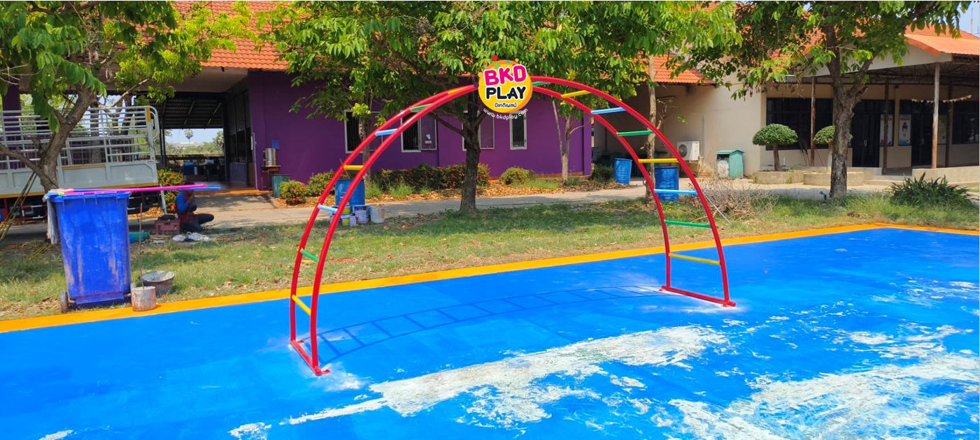 เครื่องเล่นสนามกลางแจ้ง เครื่องเล่นสนามเหล็ก ชุดปีนป่ายบาร์ไต่ บาร์โค้ง Outdoor Playground, ราคาโรงงาน สินค้าสั่งผลิต 10-20 วัน