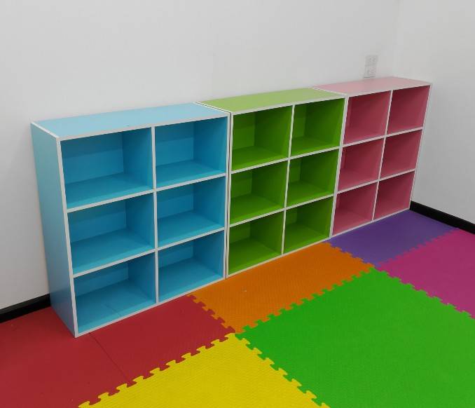 ชั้นวางสิ่งของไม้ 6ช่อง ราคาต่อ 1 ชิ้น เลือกสีได้ , ตู้วางของอเนกประสงค์ , เฟอร์นิเจอร์เด็ก ,ชั้นวางวางของเล่น เฟอร์นิเจอร์เด็ก,พร้อมส่ง