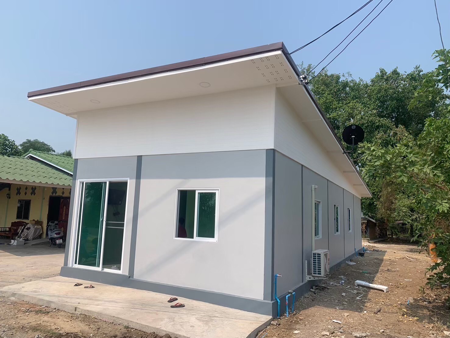 งานสร้างบ้านให้สามเณรพราหมณ์