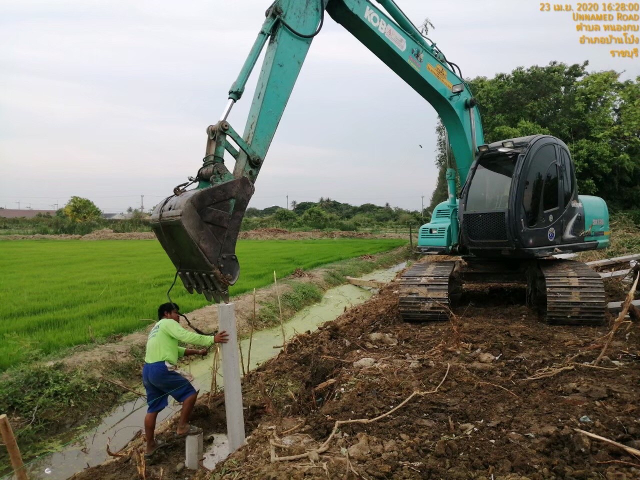 ขนส่ง(บ้านโป่ง) ก่อสร้างรั้วรอบขนส่ง