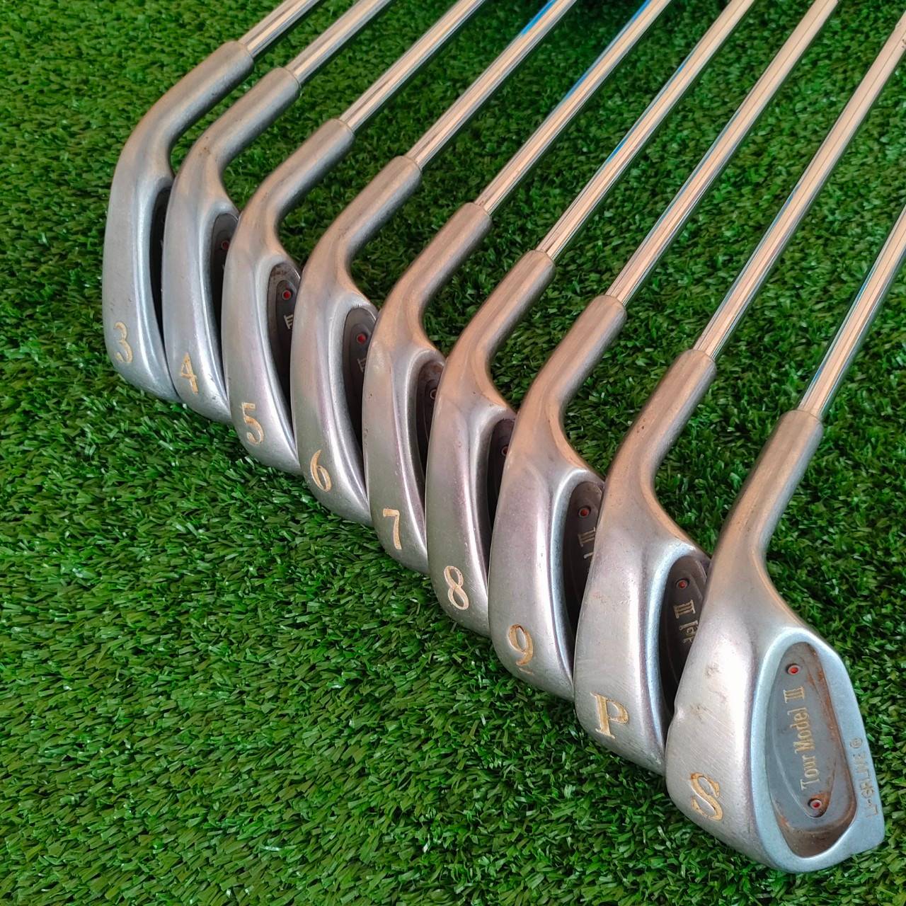 ชุดเหล็ก TOUR MODEL III U-GRLIVE มีเหล็ก 3-9 เเละ PW SW ก้าน DYNAMIC FLEX R