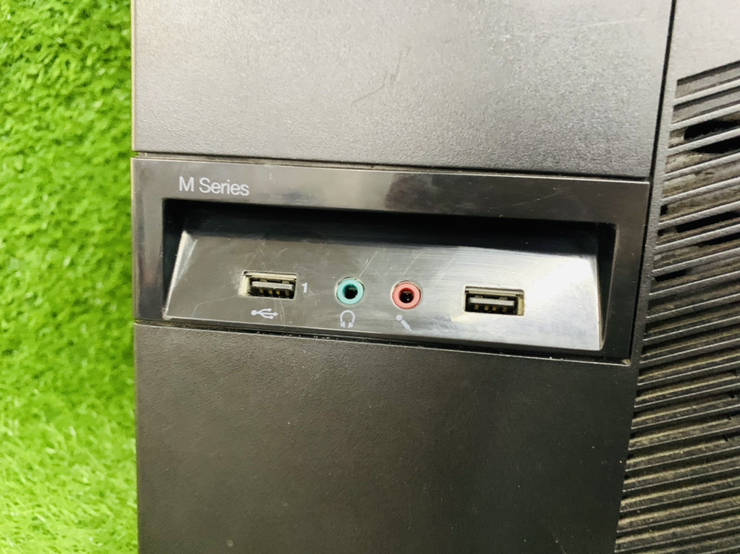 Lenovo ThinkCentre M81 MT คอมพิวเตอร์ตั้งโต๊ะ สินค้ามีประกัน
