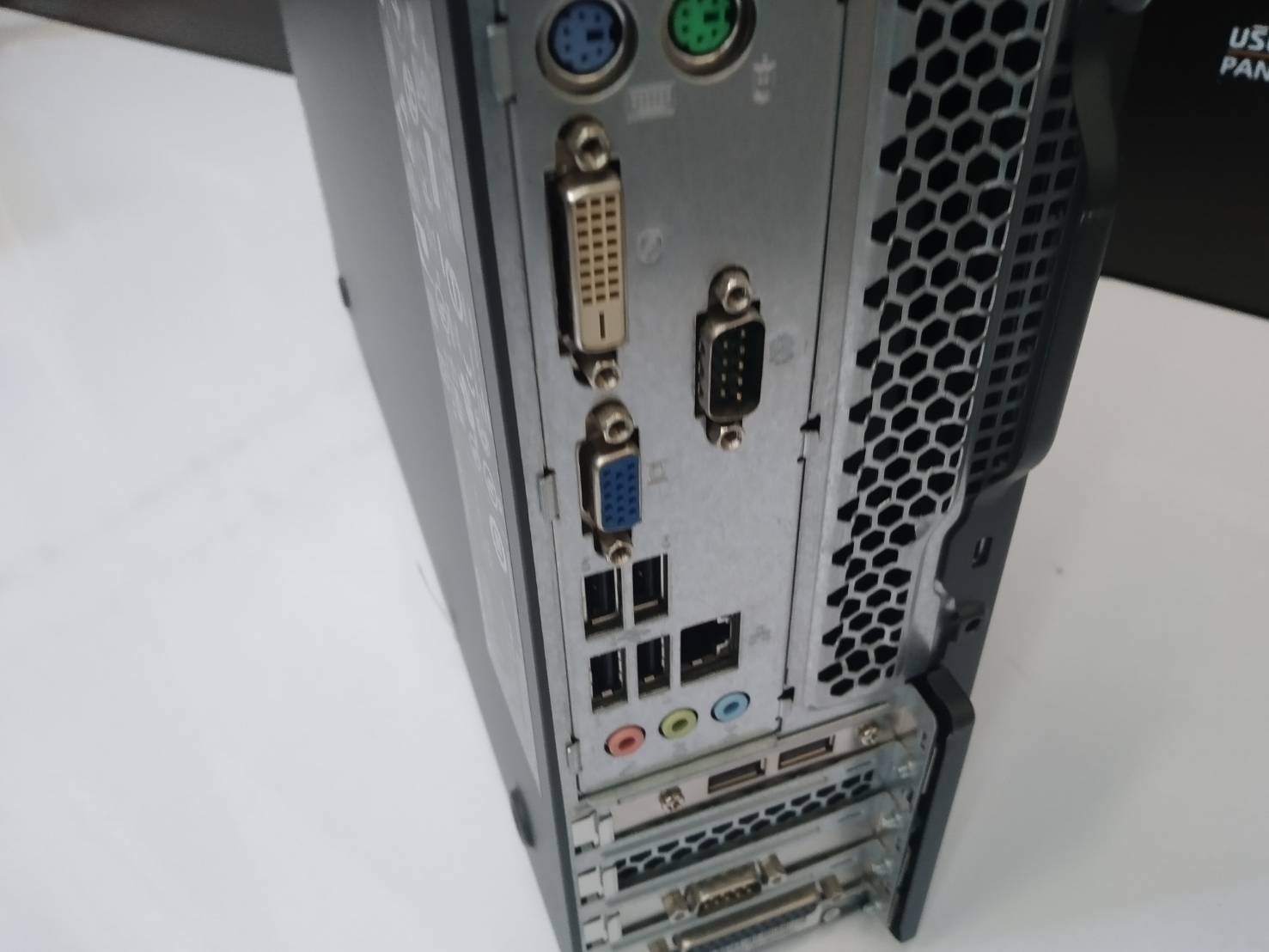 Lenovo Think Centre M72 I5 Gen 3 แพ็คคู่ จอ 18.5" 2 ตัว (คละรุ่น)