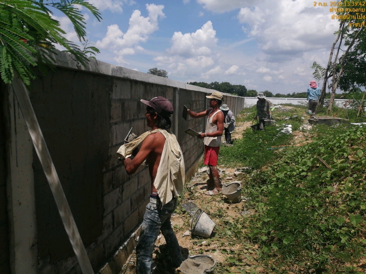 ขนส่ง(บ้านโป่ง) ก่อสร้างรั้วรอบขนส่ง