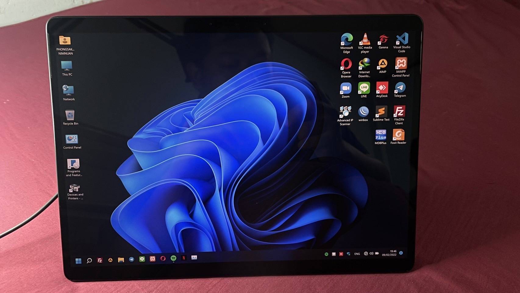 MICROSOFT SURFACE PRO X