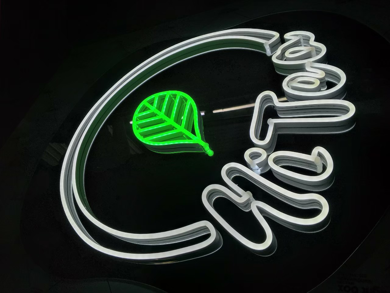 ป้ายไฟนีออน