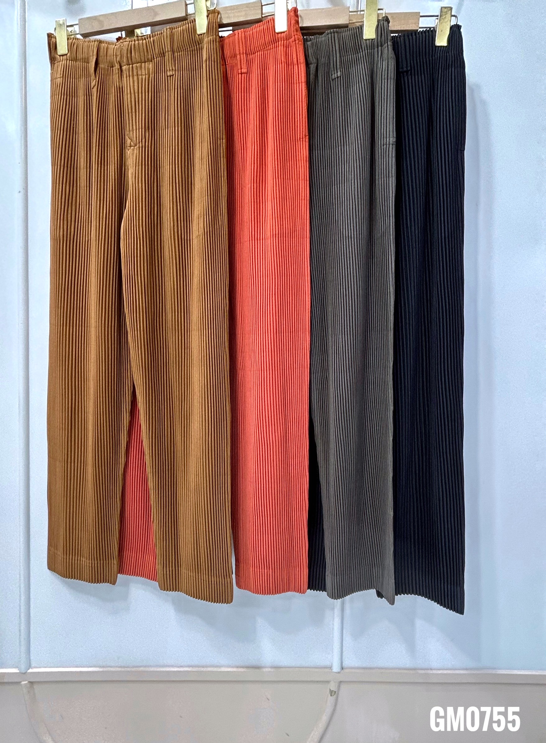 UNISEX ยาว 38 นิ้ว 2MUAY รุ่น GM0755 กางเกงอัดพลีท THICK STRAIGHT FIT PLEATED PANTS 4 สี FREE SIZE