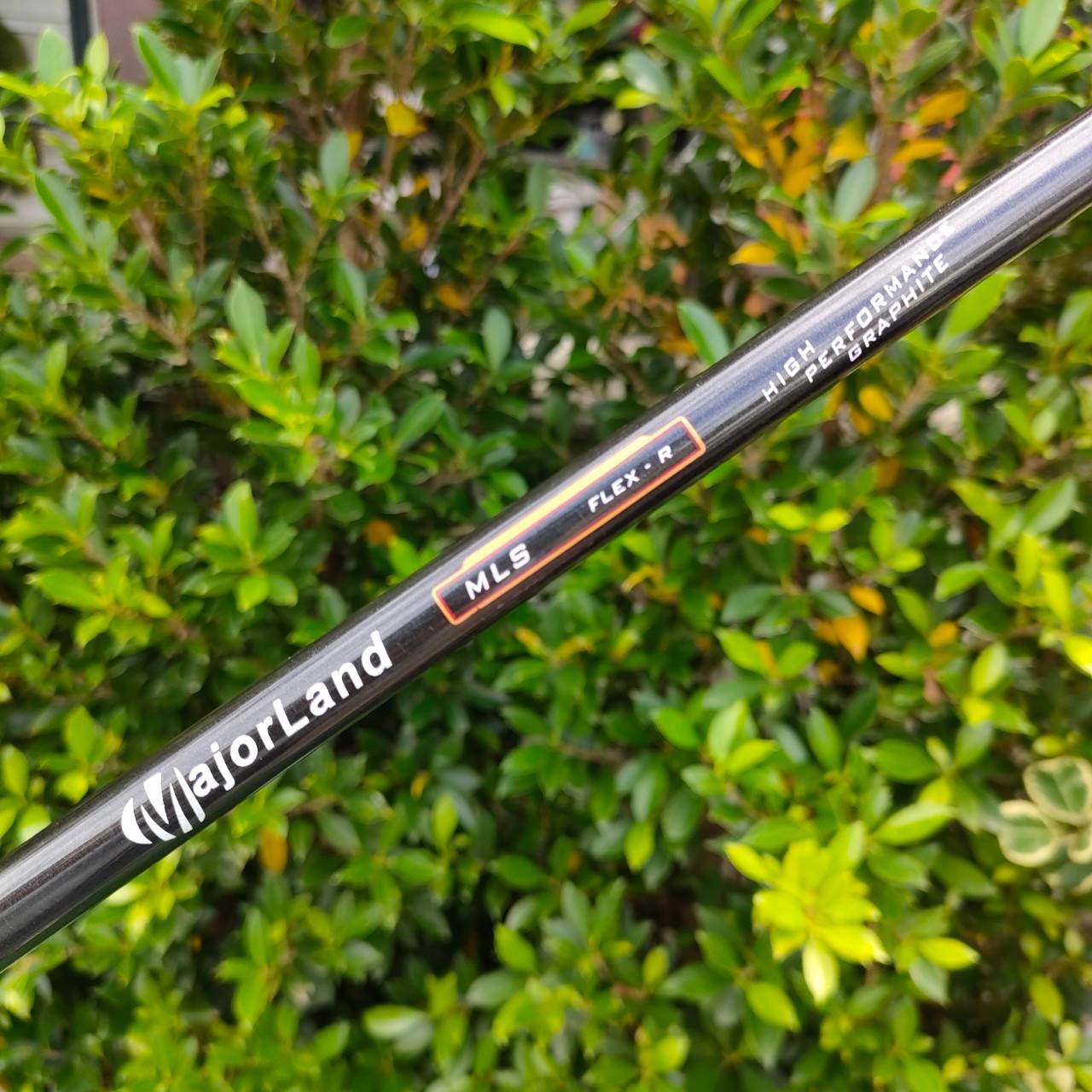 DRIVER MAJORLAND ML410 TI ก้าน MAJORLAND FLEX R องศา10.5 วัสดุไทเทเนียมแท้ หน้ามีขีดทำให้ ลูกพุ่ง ตรงขึ้น ตีง่าย เสียงเพราะครับ
