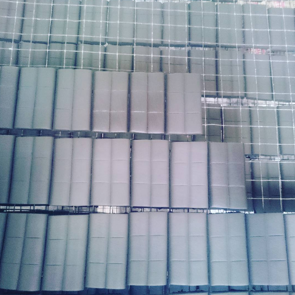 Arab Charcoal Burner ถ่าน ถ่านเผา ถ่านไม้ ถ่านพิเศษ ถ่านชาโคล สำหรับจุดไฟเผา ไม้กฤษณา ไม้จันทน์ กำยาน มดยอบ ยางไม้หอมทุกชนิด ทำจากธรรมชาติ 100% ไร้กลิ่น ไร้ควัน ไม่มีประกายไฟ ปลอดภัย ไร้สารเคมี จุดนานถึง 4-5 ชมต่อชิ้น - 3 กล่อง