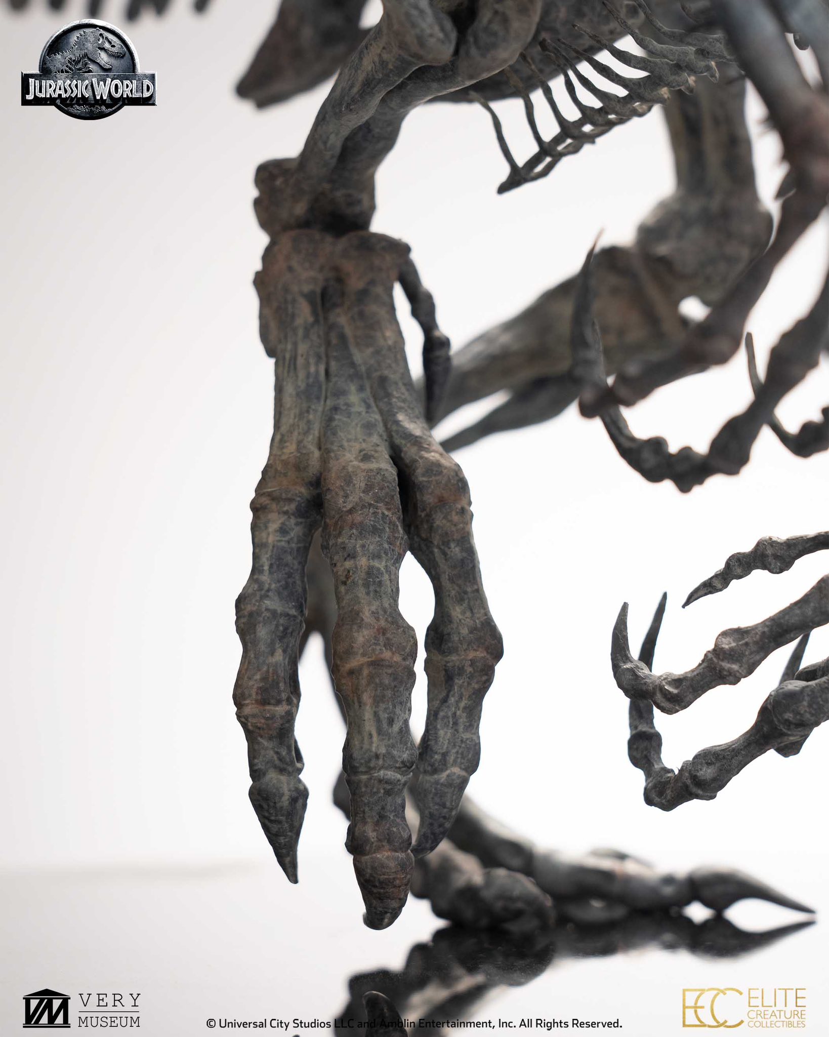 [สั่งจอง]ECC 1/12 : Indominus rex Skeleton Bronze (Jurassic World)