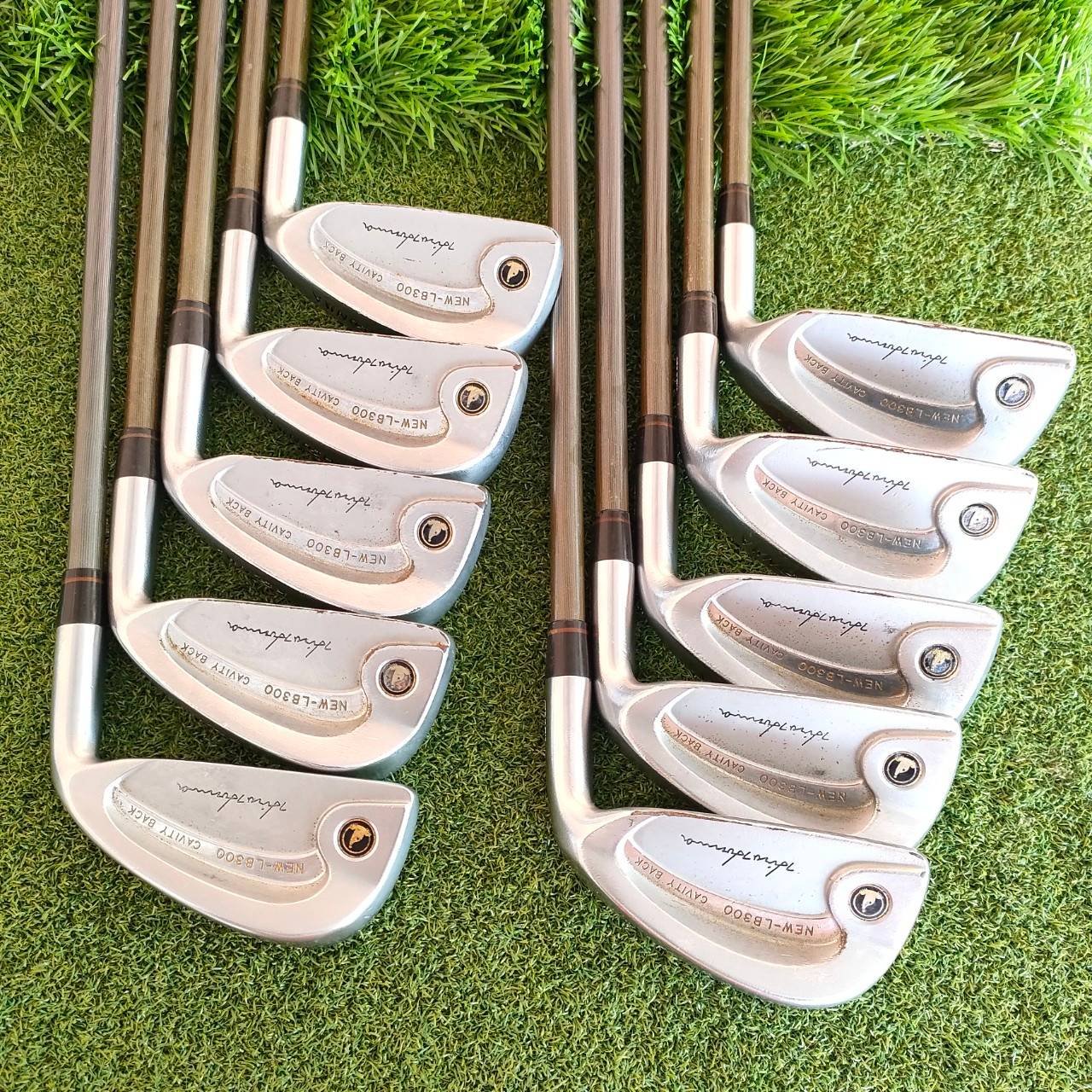 ชุดเหล็ก HONMA NEW-LB300 CAVITY BACK มีเหล็ก 3-11 SW ชุดใหญ่ ได้ทั้งหมด 10 ชิ้น *** ก้านพรีเมี่ยมระดับ 3 ดาว *** สุดยอดก้านครับ SUPER LIGHT TITANIUM CARBON FLEX R ตีง่าย และตีดีมากๆ ก้านดีมาก พรีเมี่ยม JAPAN