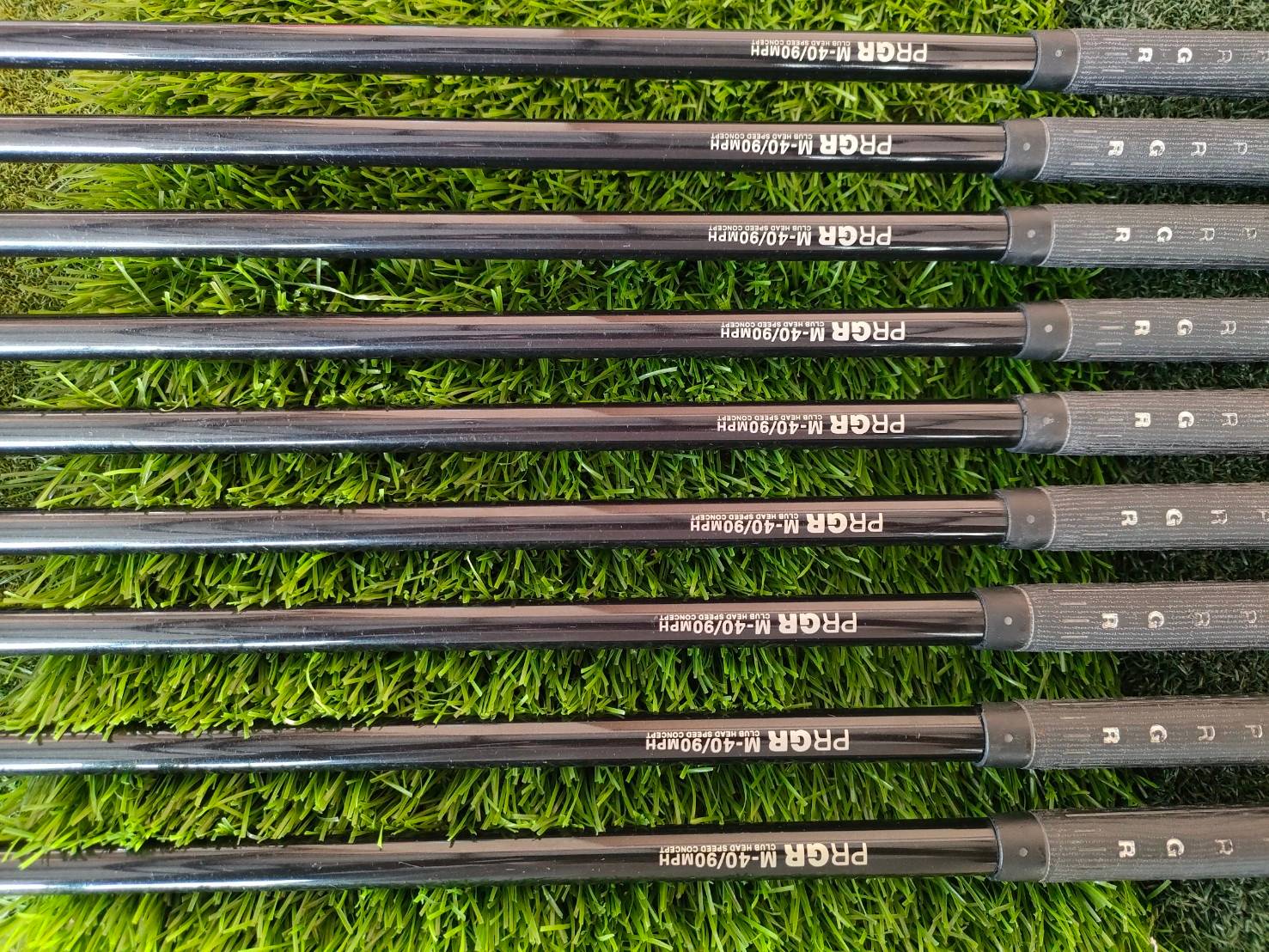 ชุดเหล็ก PRGR DATA811 มีเหล็ก 3 - PW SW ก้านกราไฟต์ PRGR M-40 /90MPH ไม้กอล์ฟพรีเมี่ยมจากประเทศญี่ปุ่น วัสดุดีมากตีง่ายและนุ่มมากวันนี้จัดให้ราคาพิเศษแน่นอนครับ