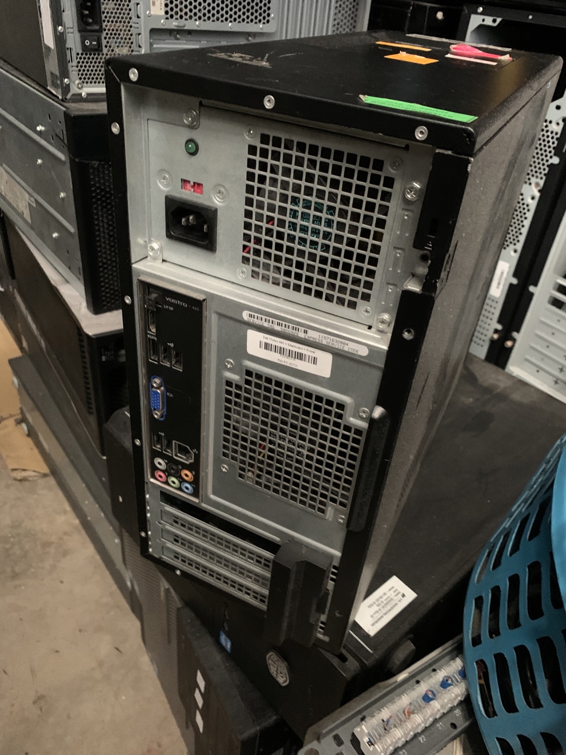 Dell Vostro 260 MT คอมพิวเตอร์ตั้งโต๊ะ สินค้ามีประกัน