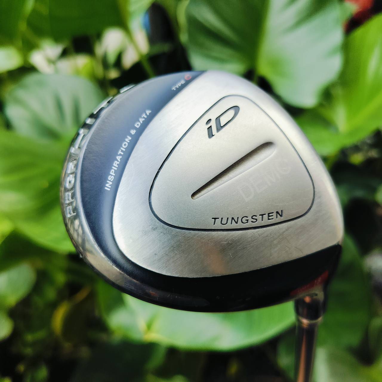 FW5 PRGR ID HIT องศา 18 ก้าน M-43 สุดยอดพรีเมี่ยมญี่ปุ่น มีการใช้วัสดุทังสเตนที่มีราคาแพง เพื่อนำว่าใช้สร้าง CG ที่ดีที่สุด ไม้กอล์ฟพรีเมี่ยมมือสอง ของแท้ By NakaraLuxurious