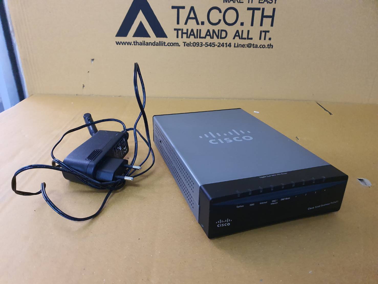 Cisco RV042G DUal Gigabit Wan VPn Router