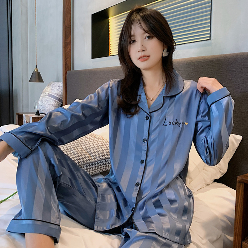 ชุดนอนผ้าซาตินไซส์ใหญ่ ชุดนอนคนอ้วน ผ้าเนื้อดีใส่สบาย